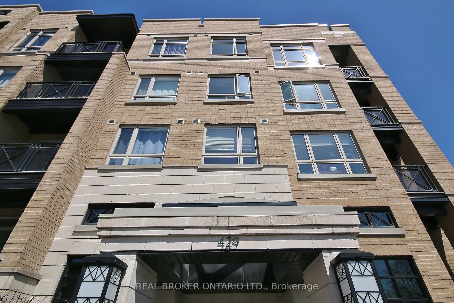 429 Kent Street, #508