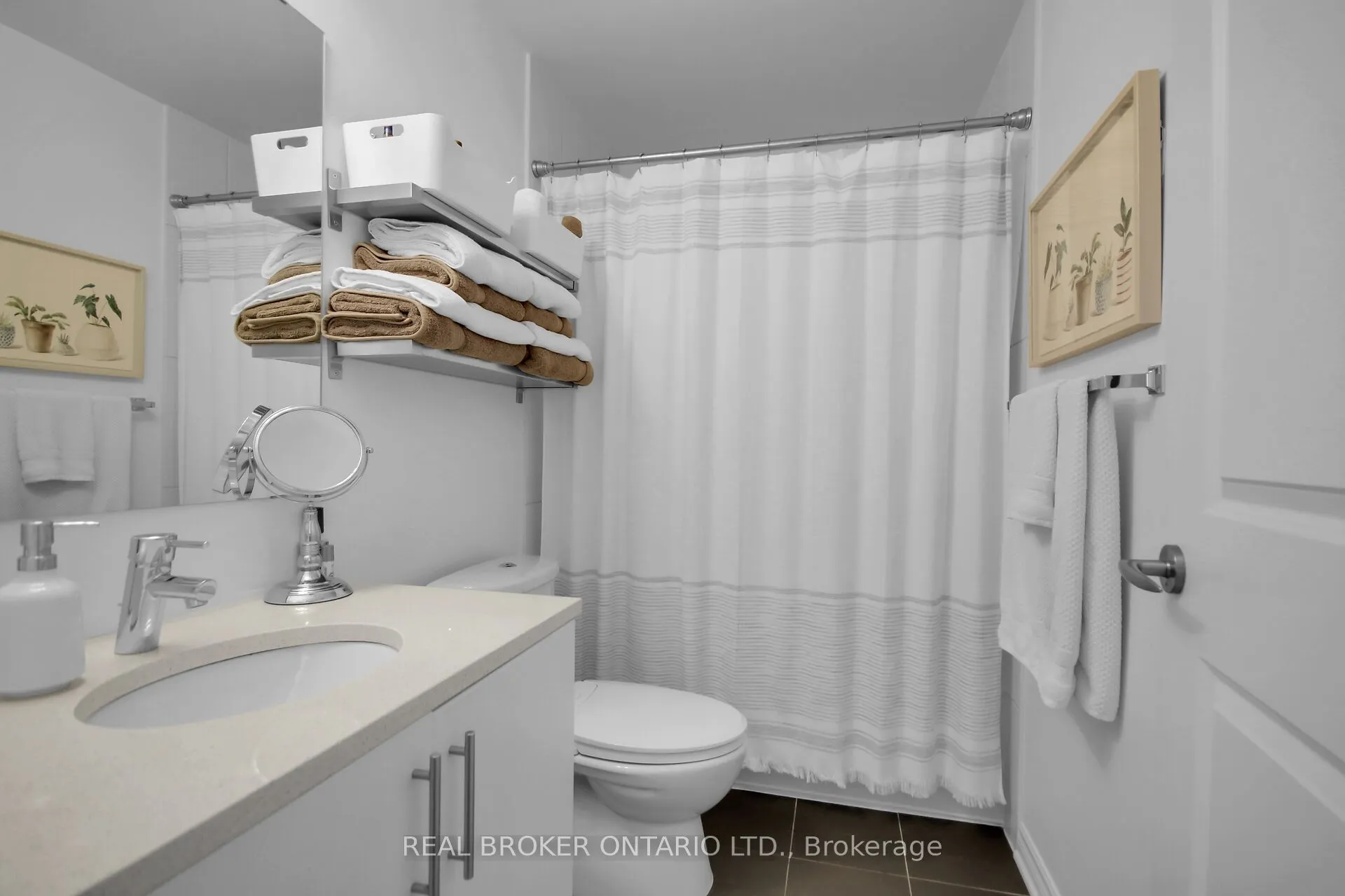429 Kent Street, #508