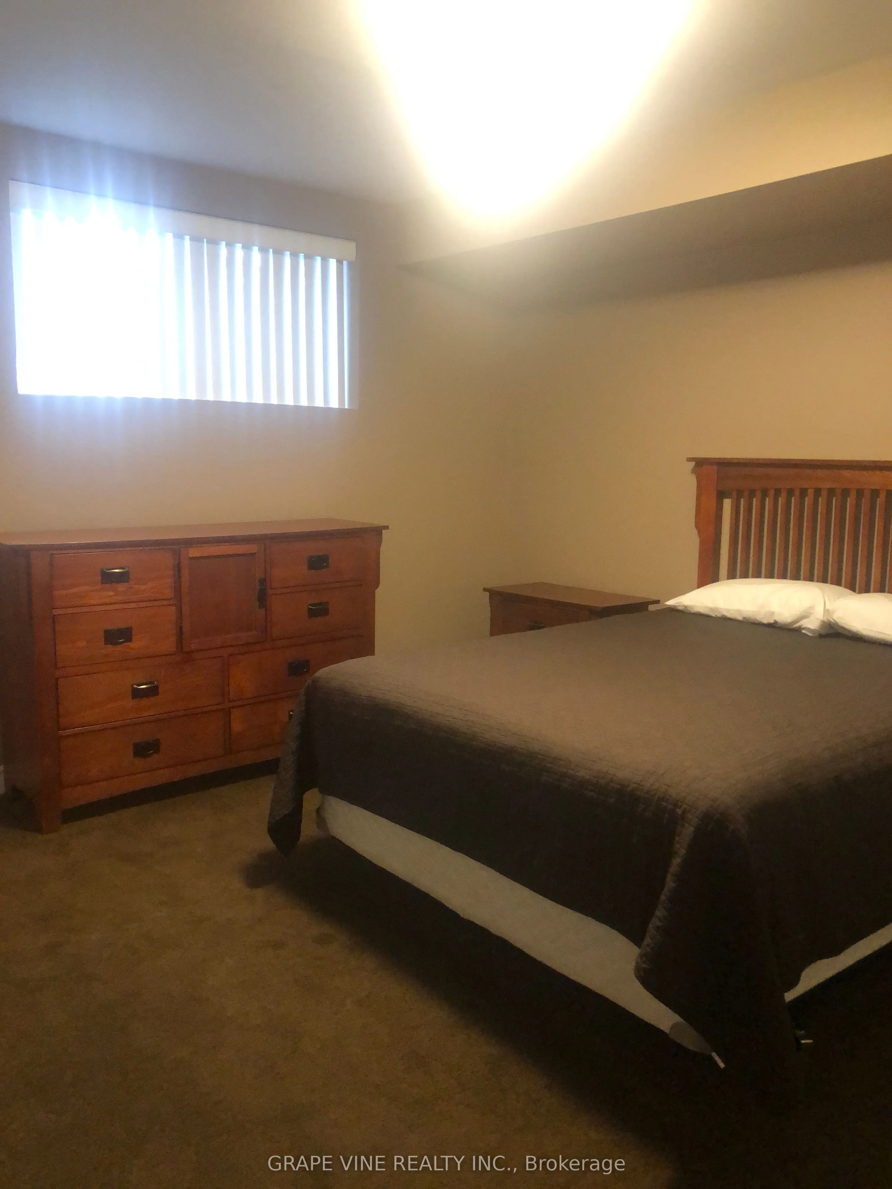 35 Cloverloft Court