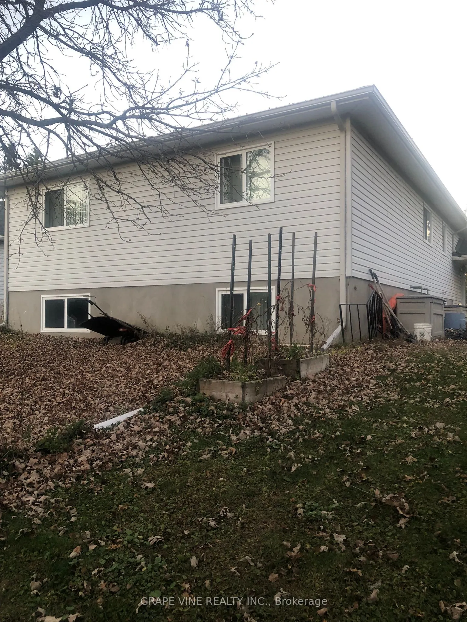 35 Cloverloft Court