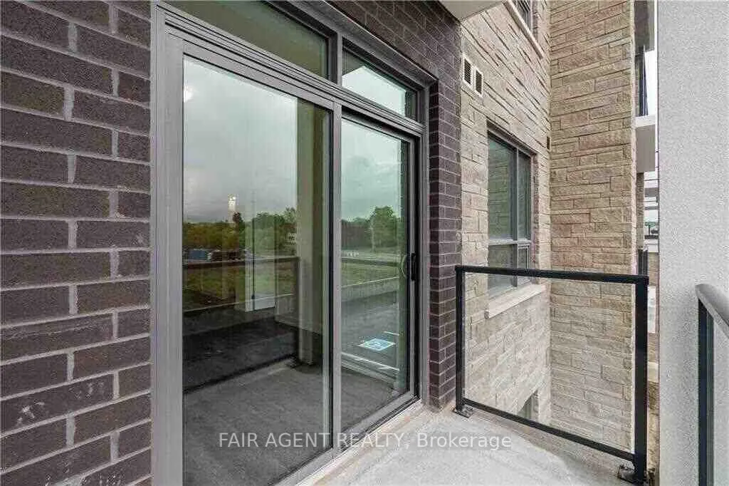 5055 Greenlane Road, #250