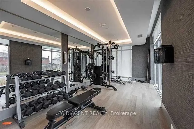 5055 Greenlane Road, #250