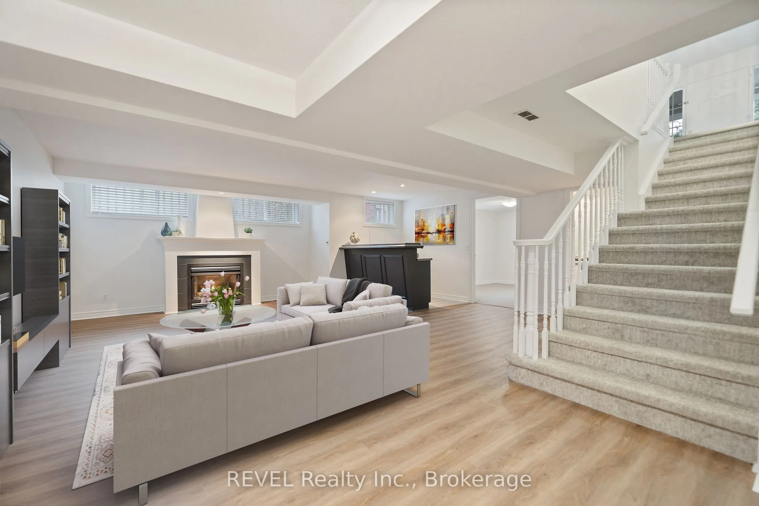 6839 Imperial Court