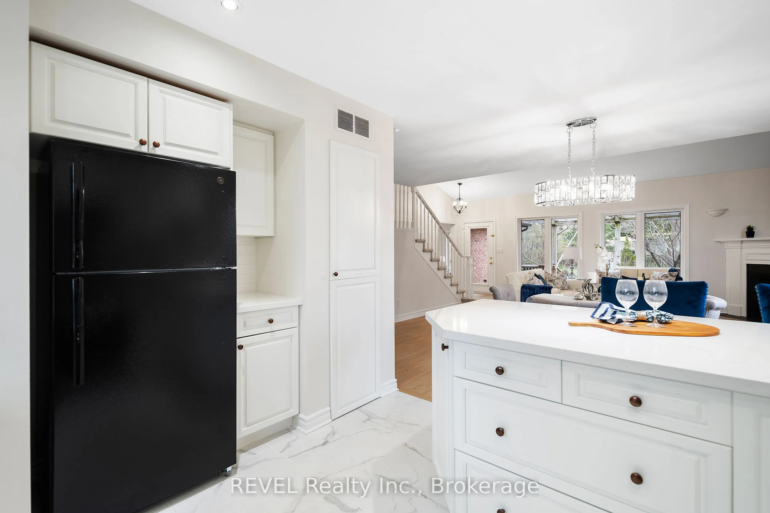 6839 Imperial Court
