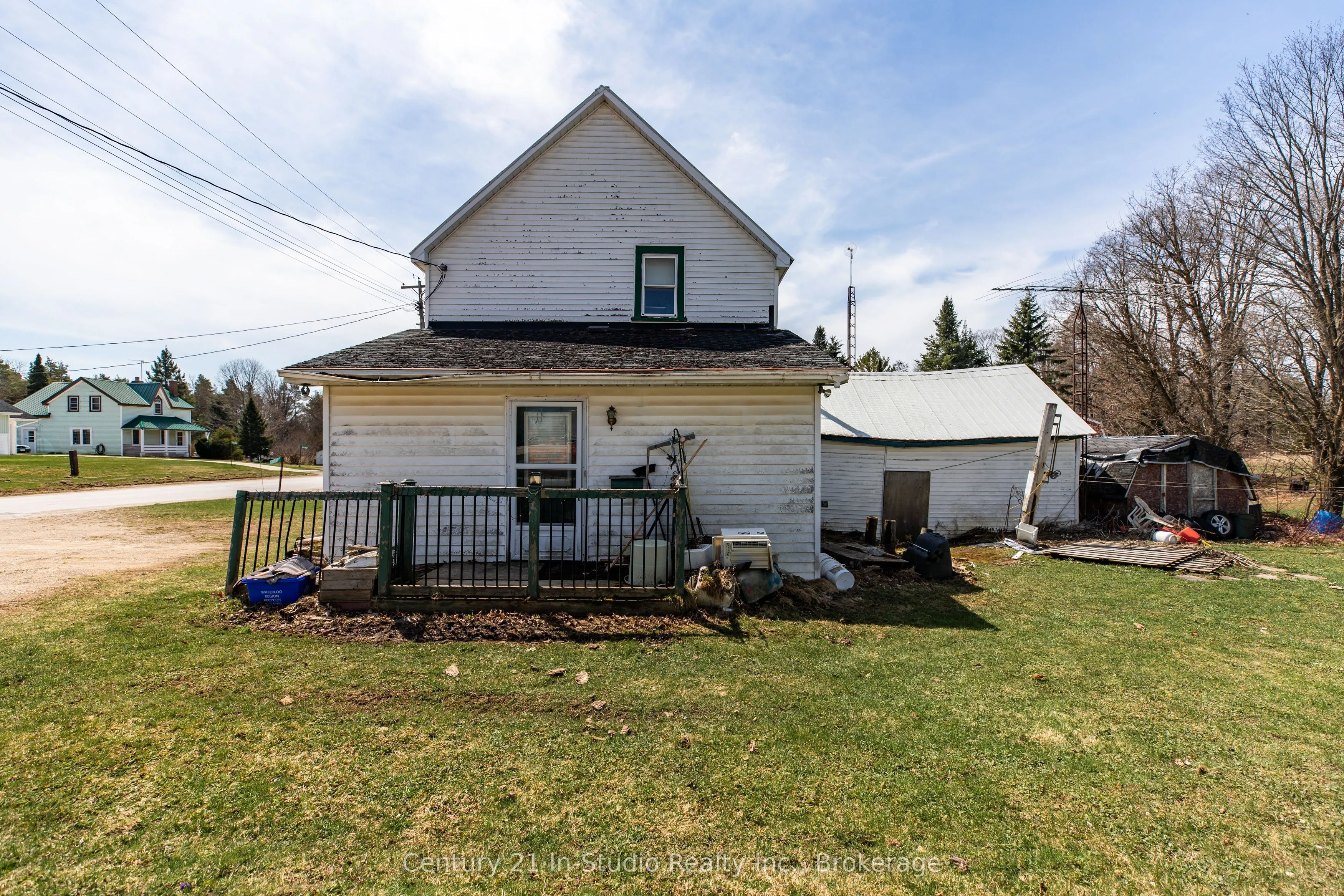 580307 Sideroad 60
