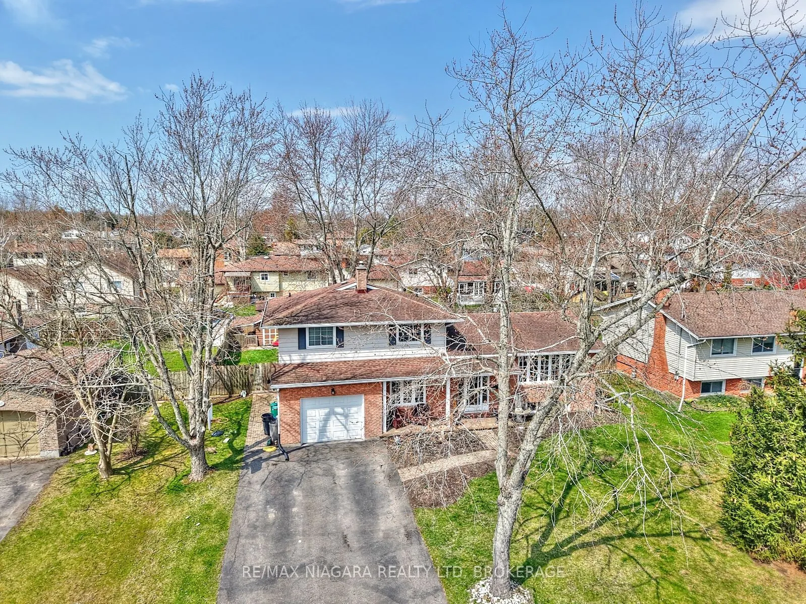 953 Grandview Road