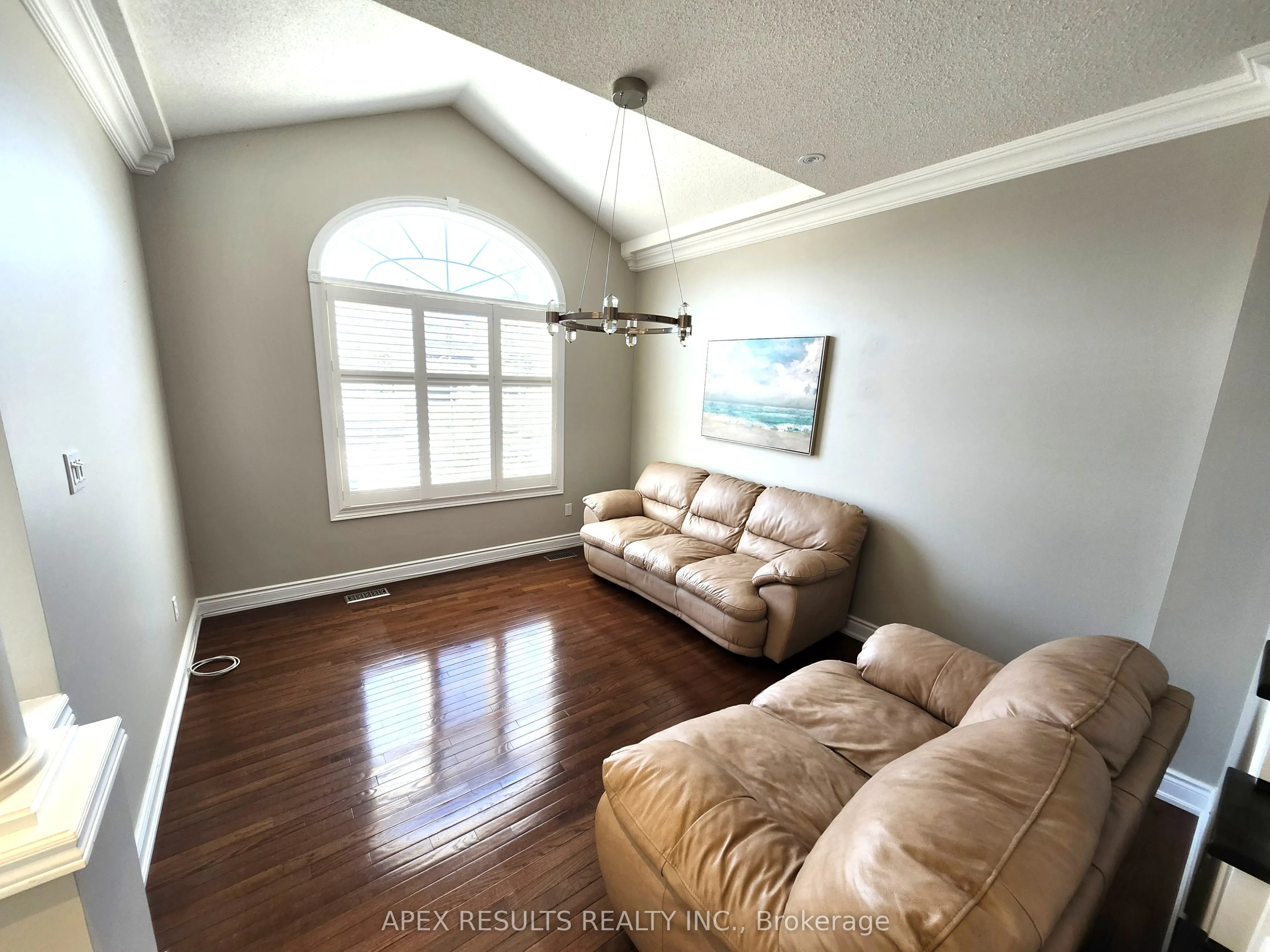 63 Biggs Avenue