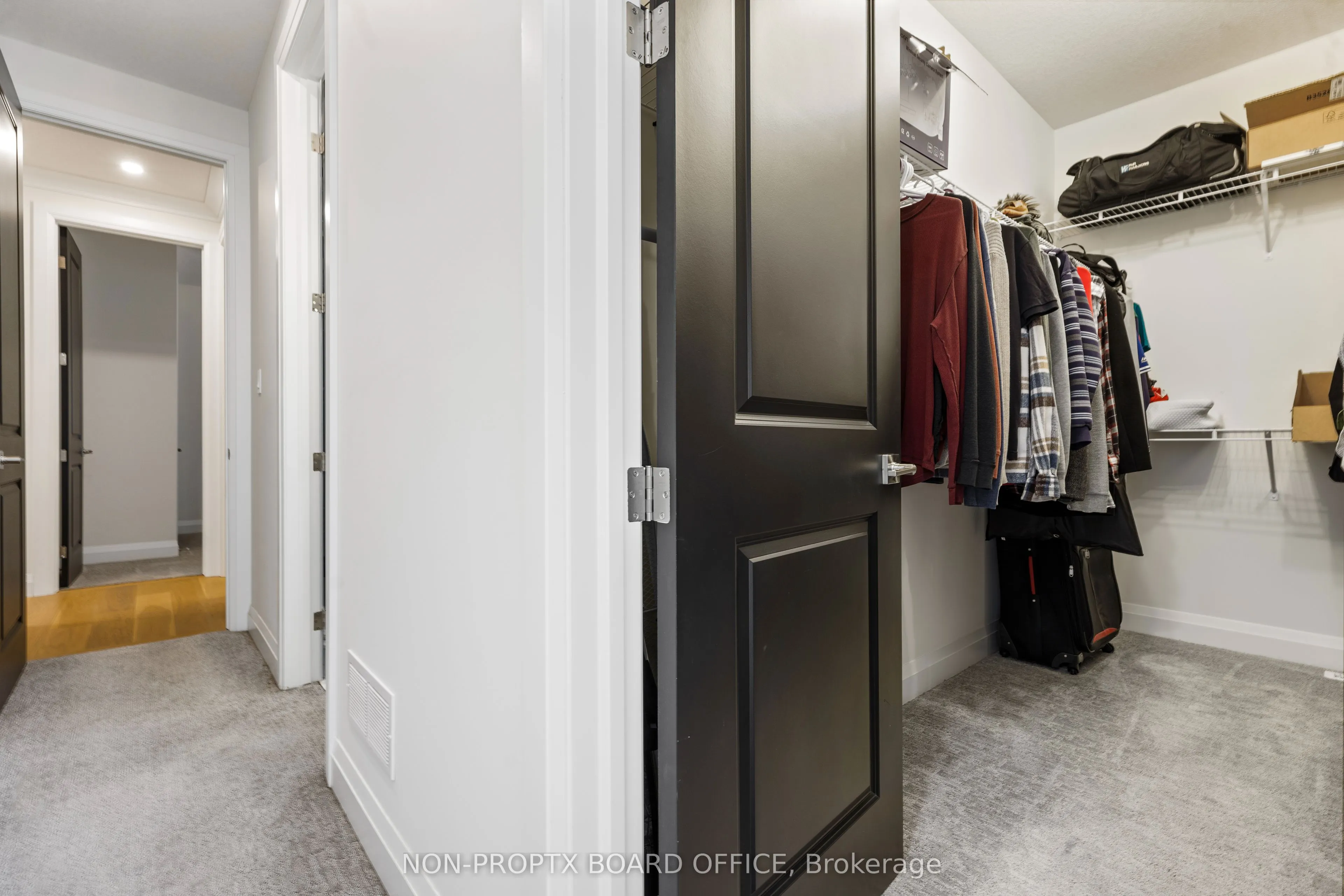 4099 Sugarmaple Crossing