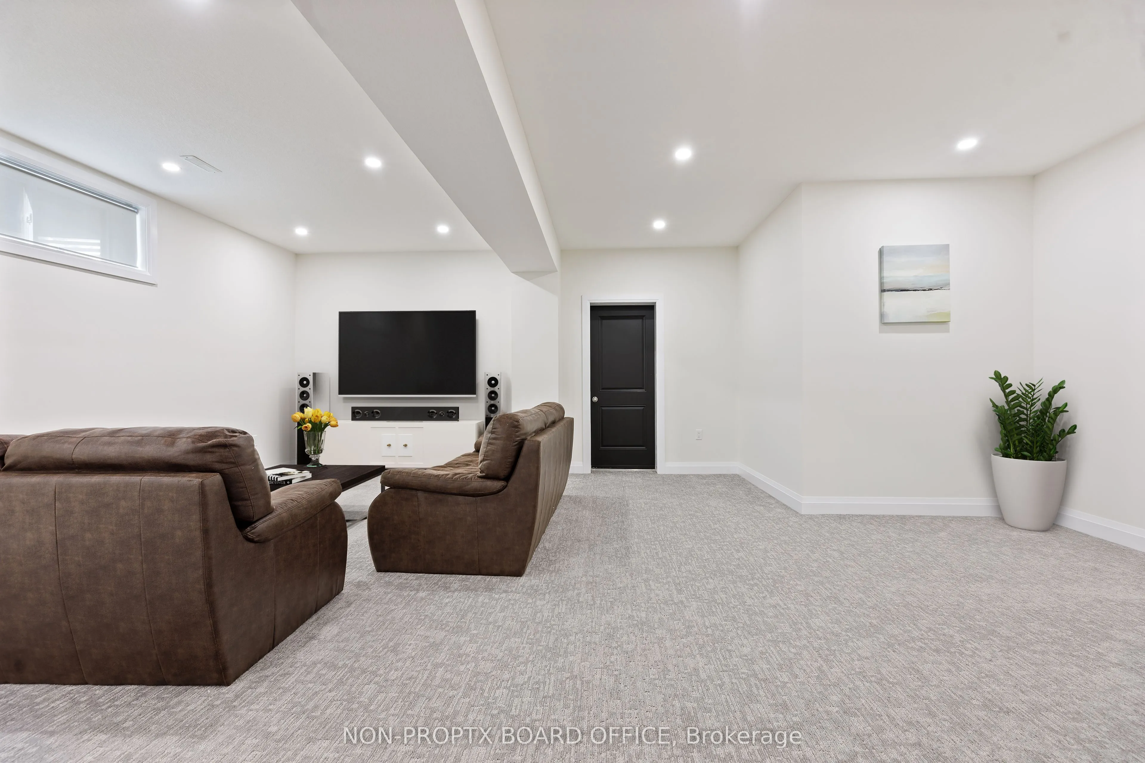 4099 Sugarmaple Crossing