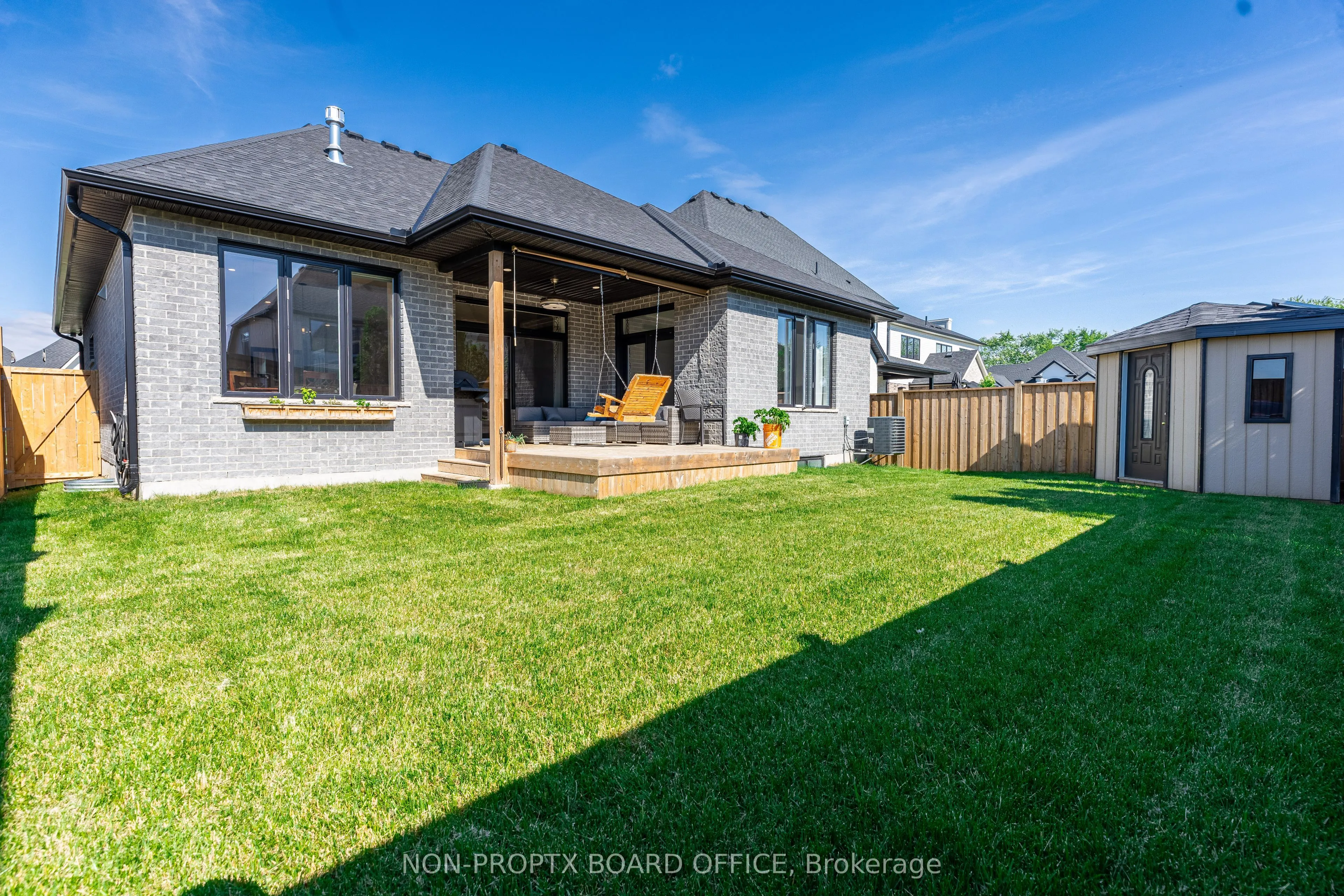 4099 Sugarmaple Crossing