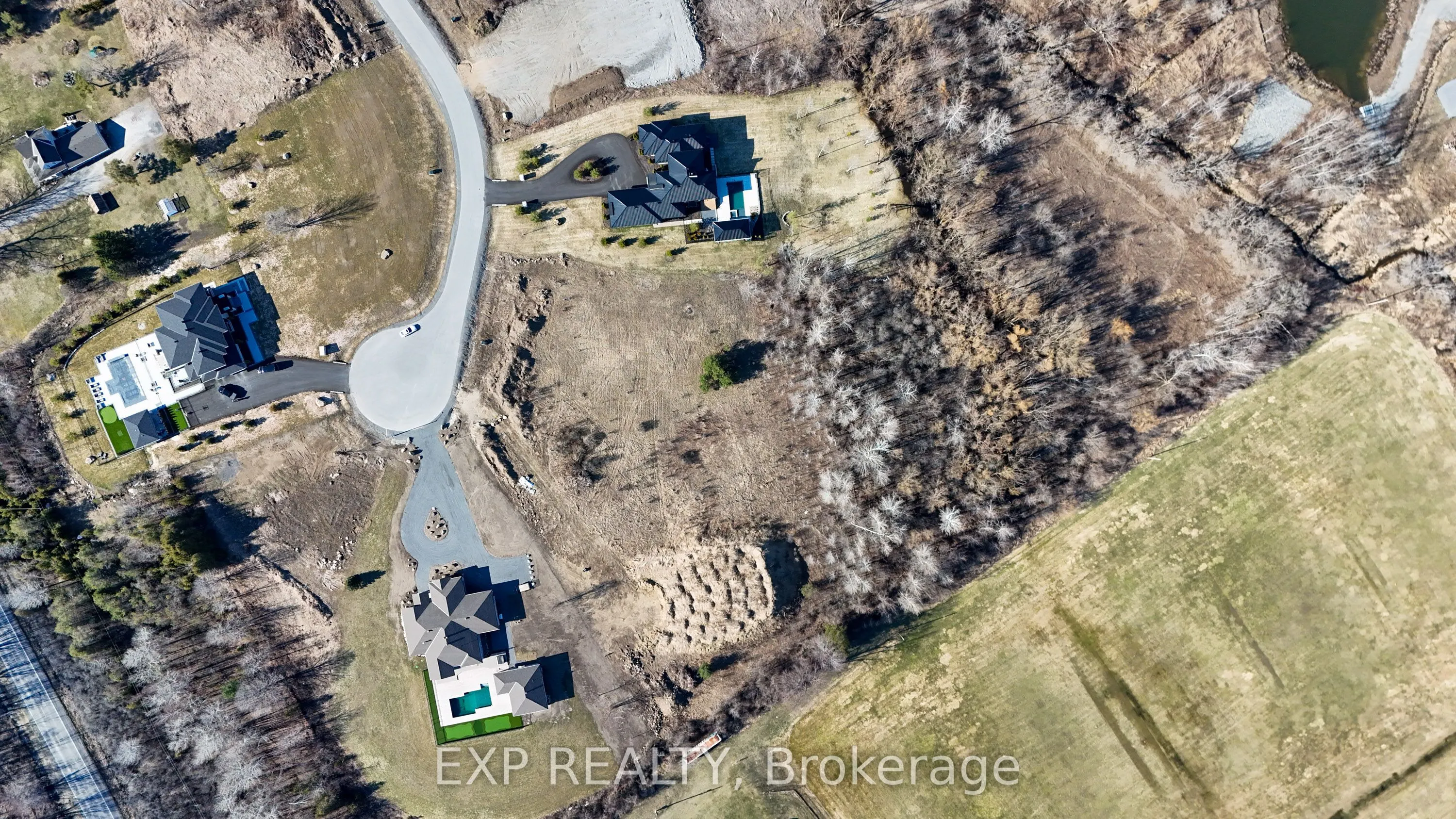 3017 Ultimate Court