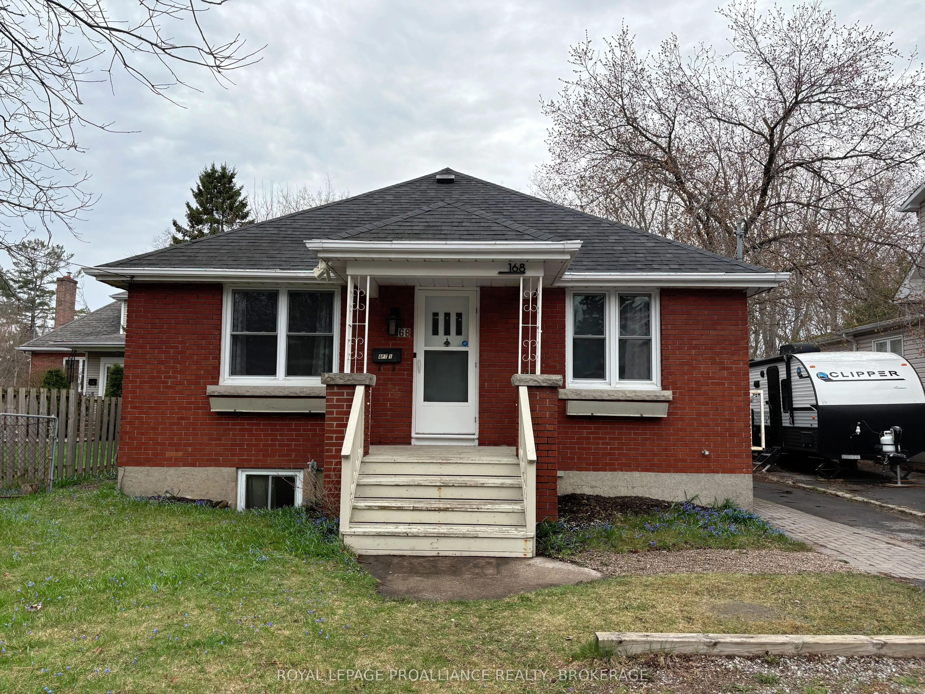 168 MacDonnell Street