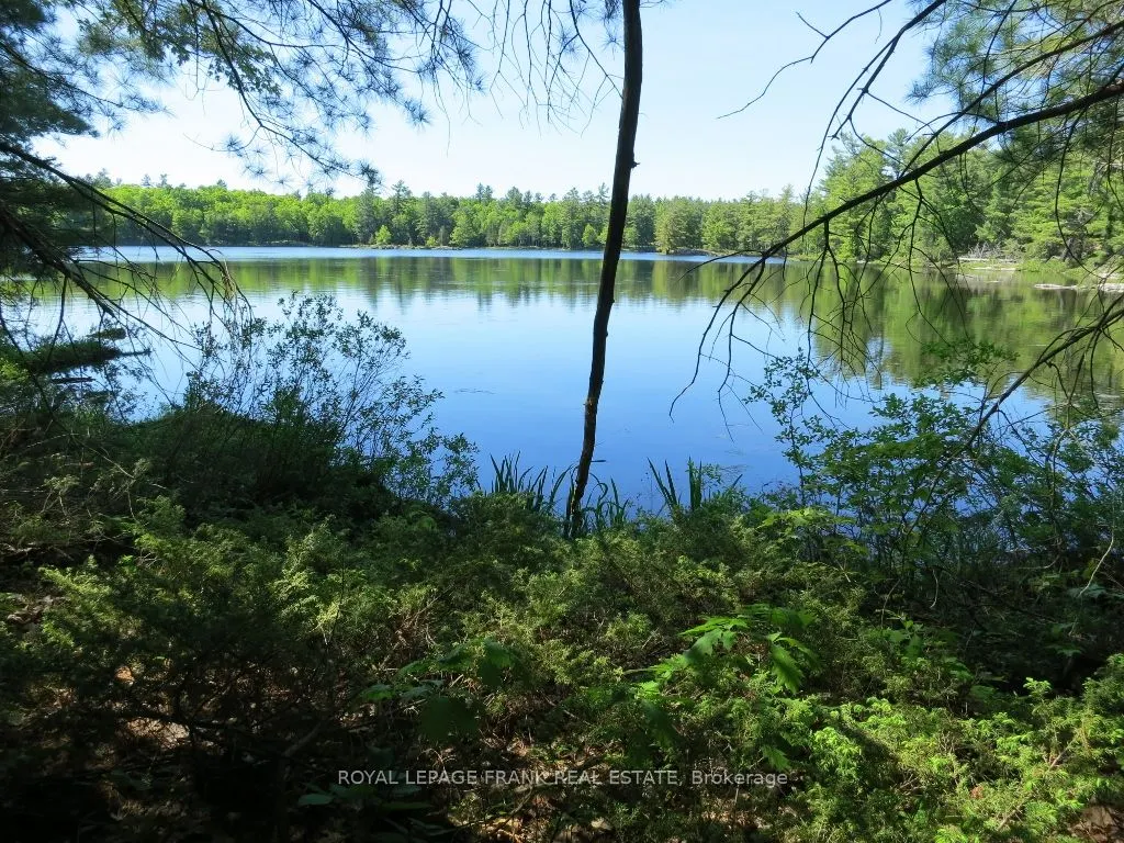 0 Horseshoe Island