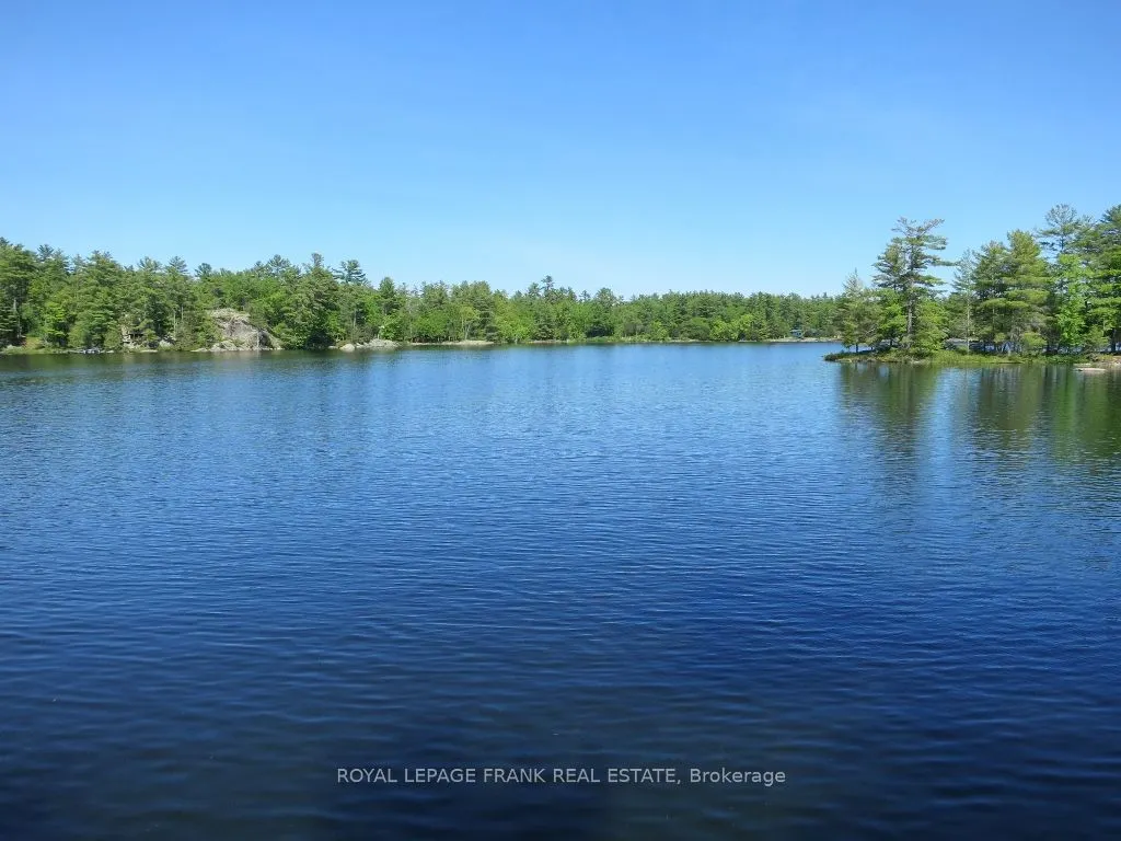 0 Horseshoe Island