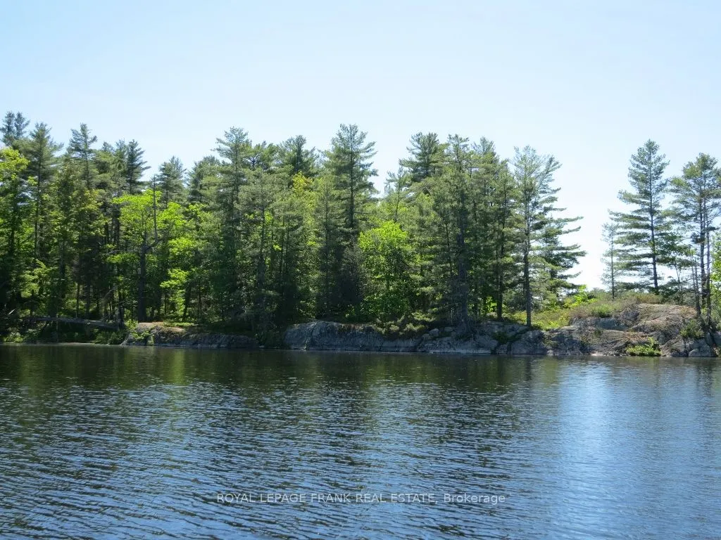 0 Horseshoe Island