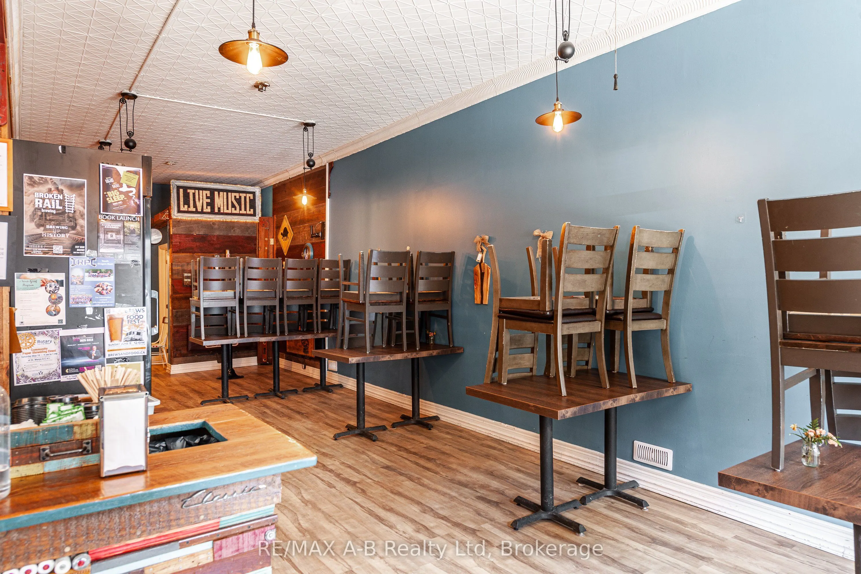 145 Queen Street E