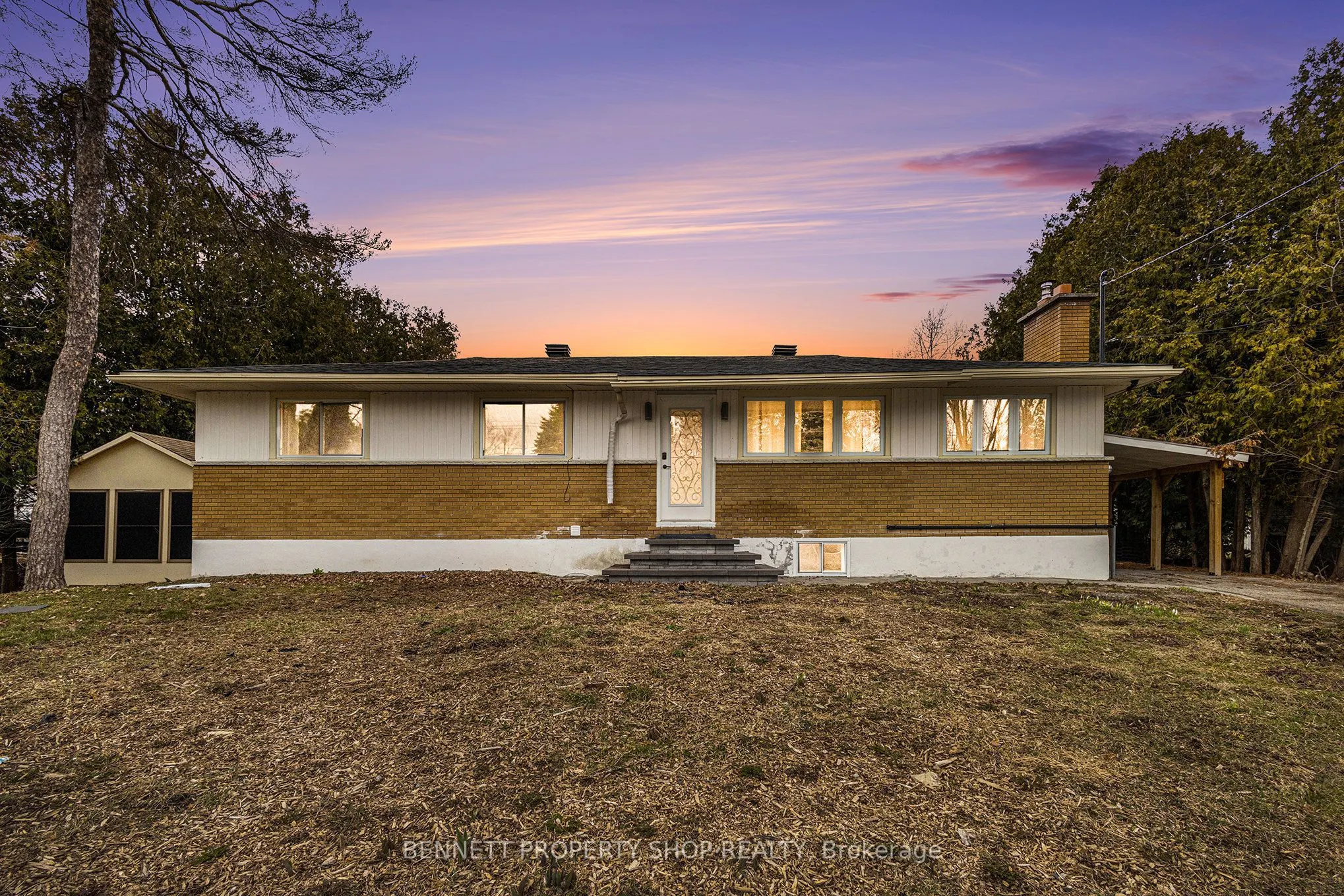 6723 Cedar Acres Drive