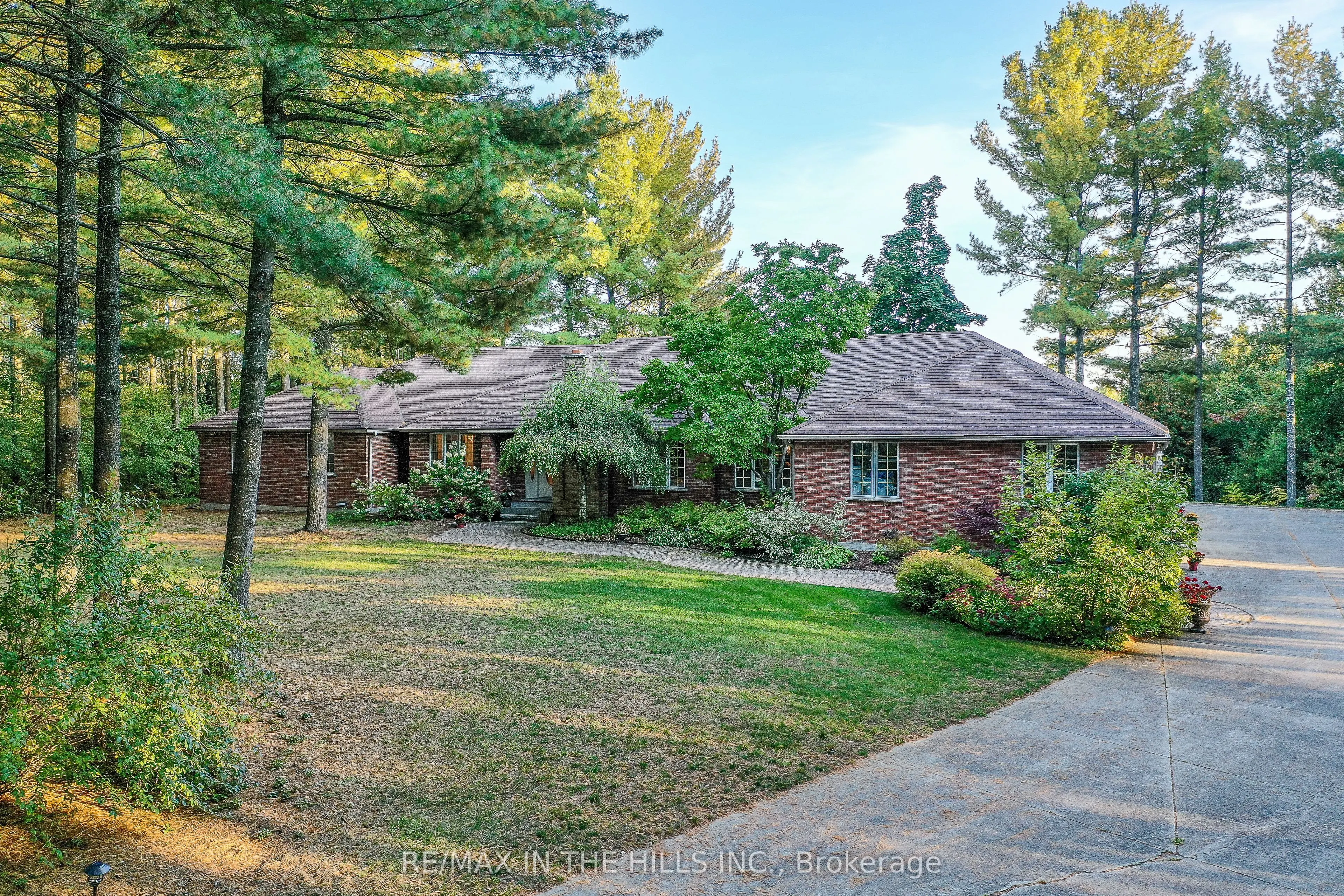 41 Pine Ridge Road