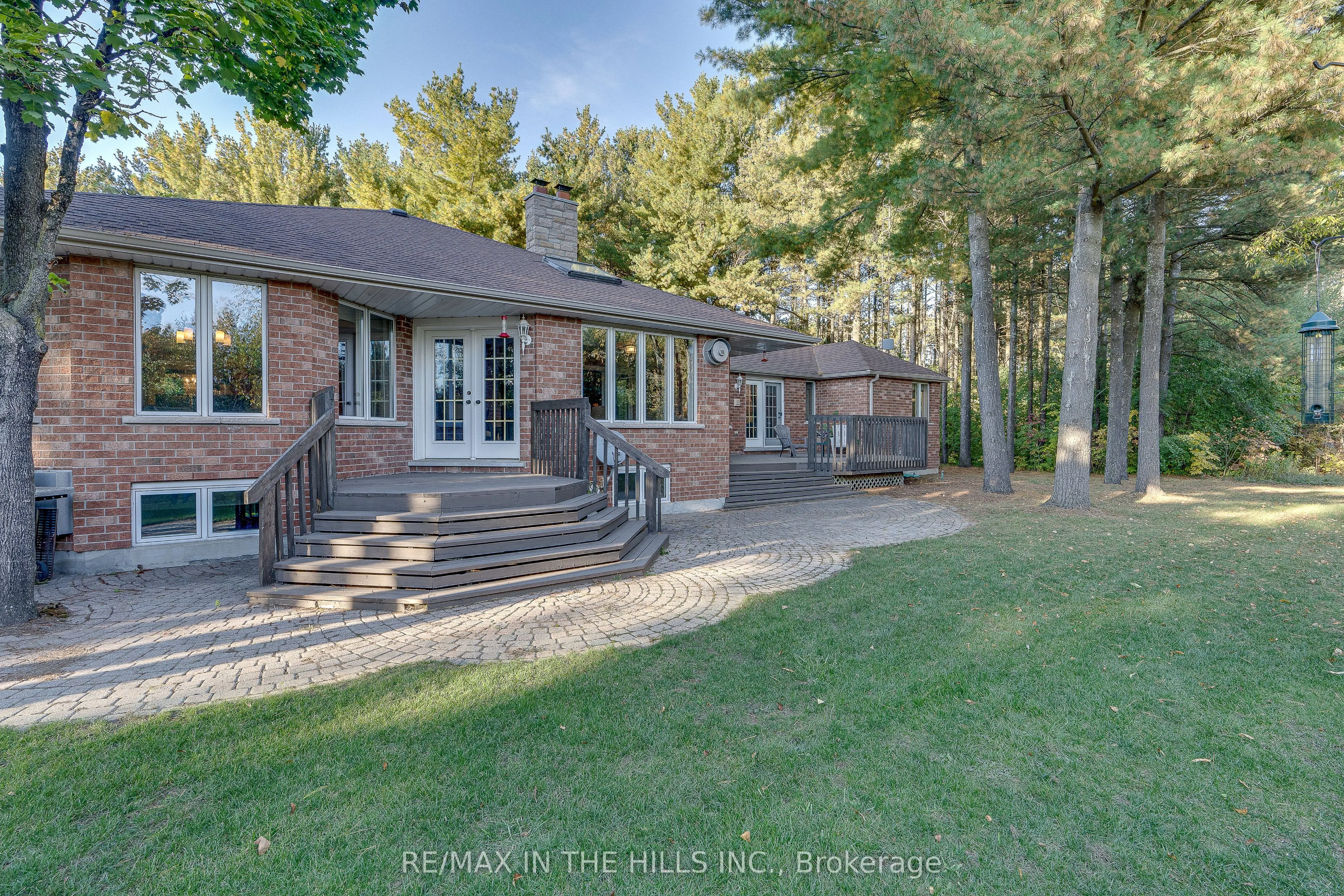 41 Pine Ridge Road