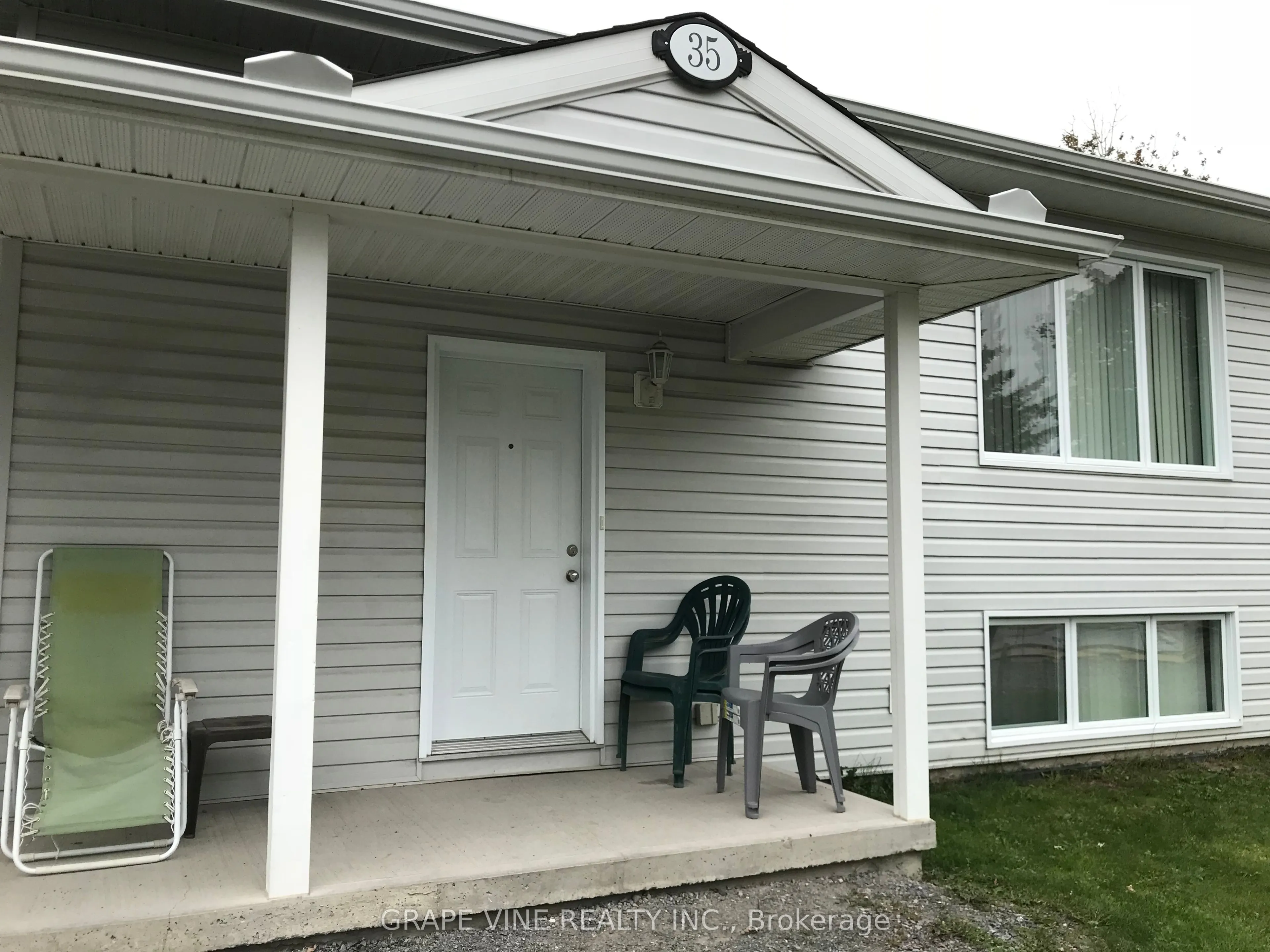 37 Cloverloft Court