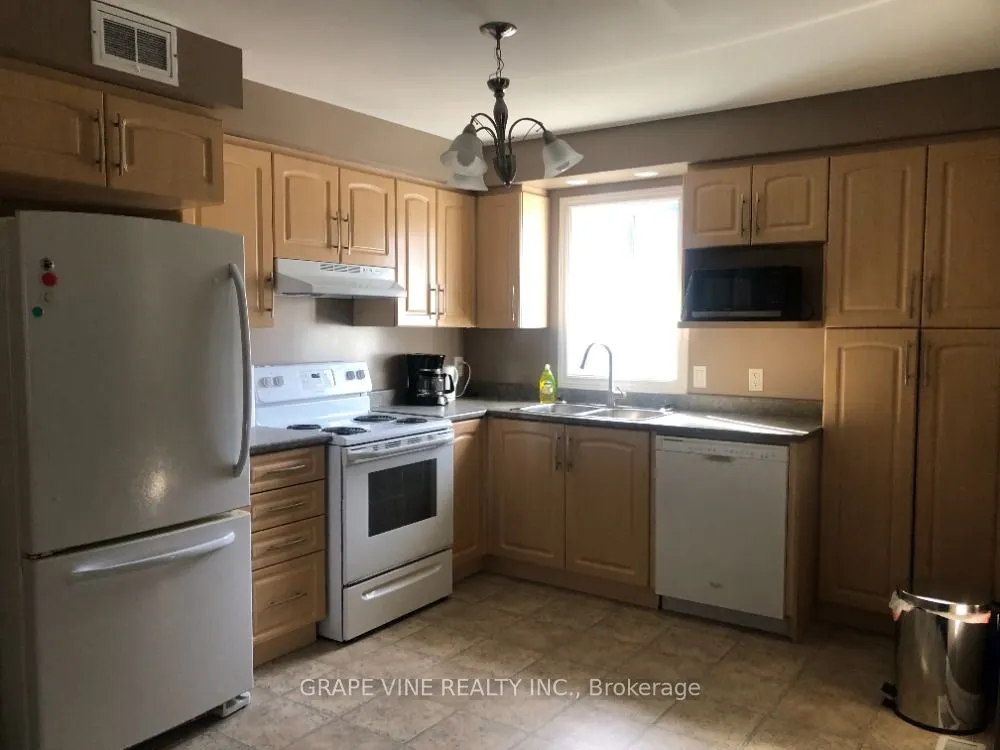 37 Cloverloft Court