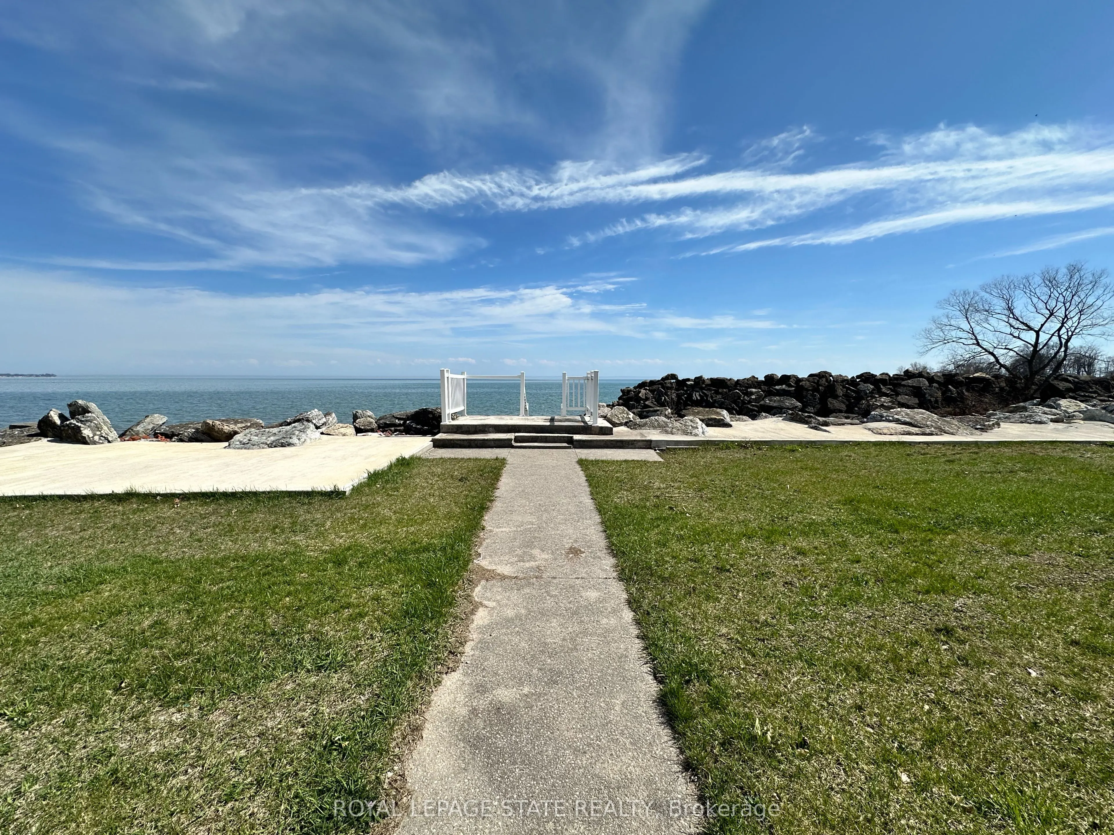 2801 North Shore Drive