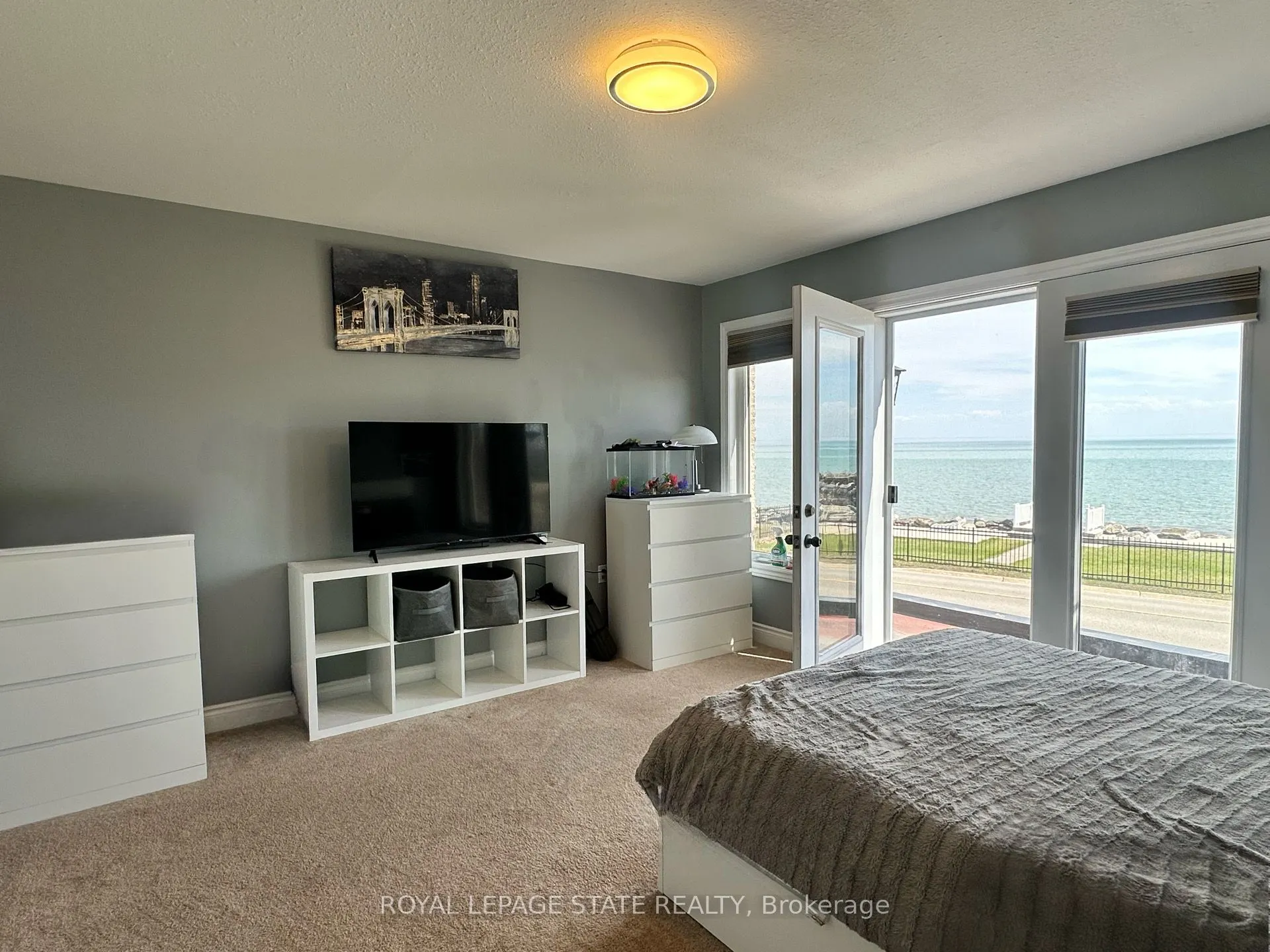 2801 North Shore Drive
