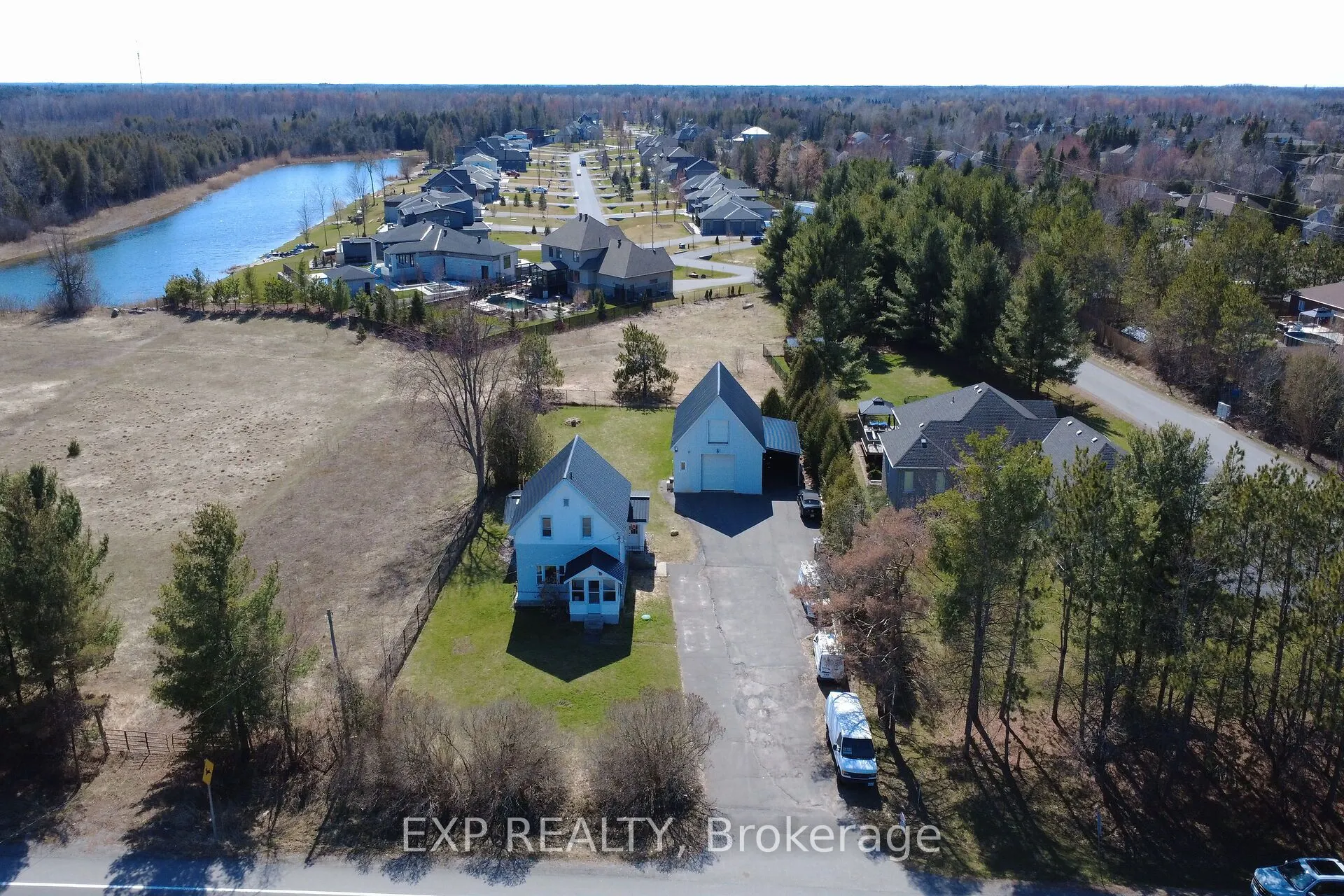 1558 Stagecoach Road