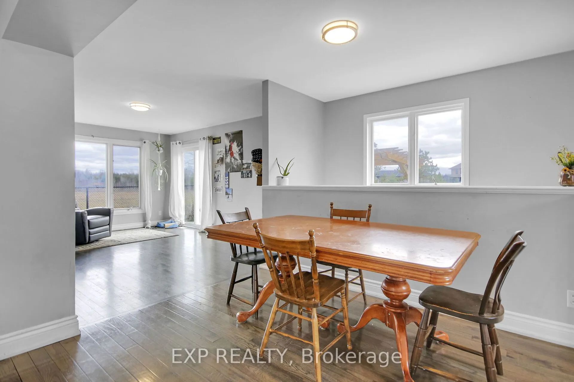 1558 Stagecoach Road