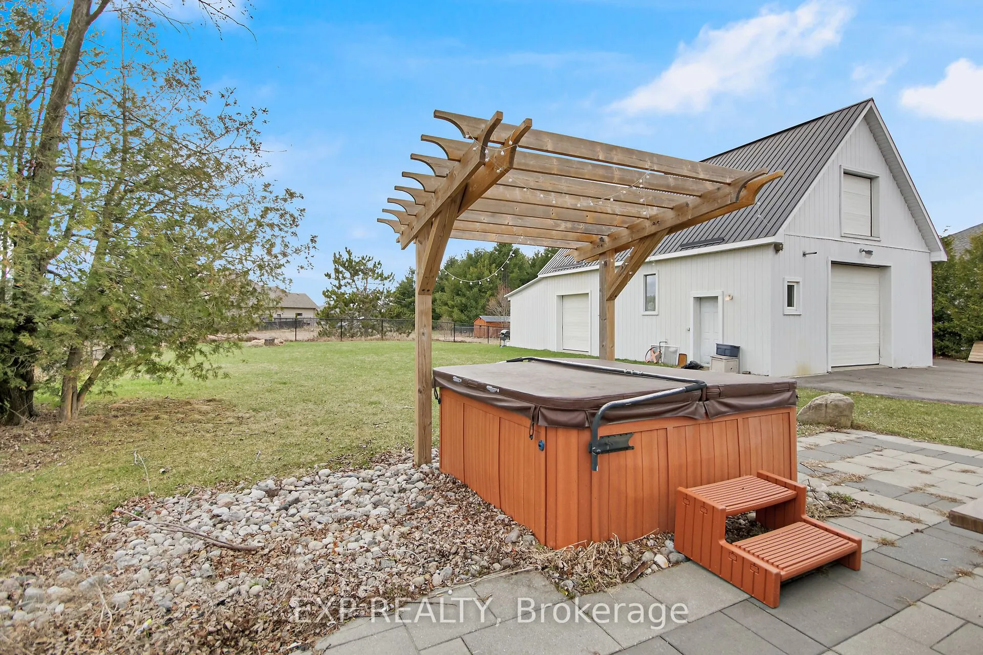 1558 Stagecoach Road