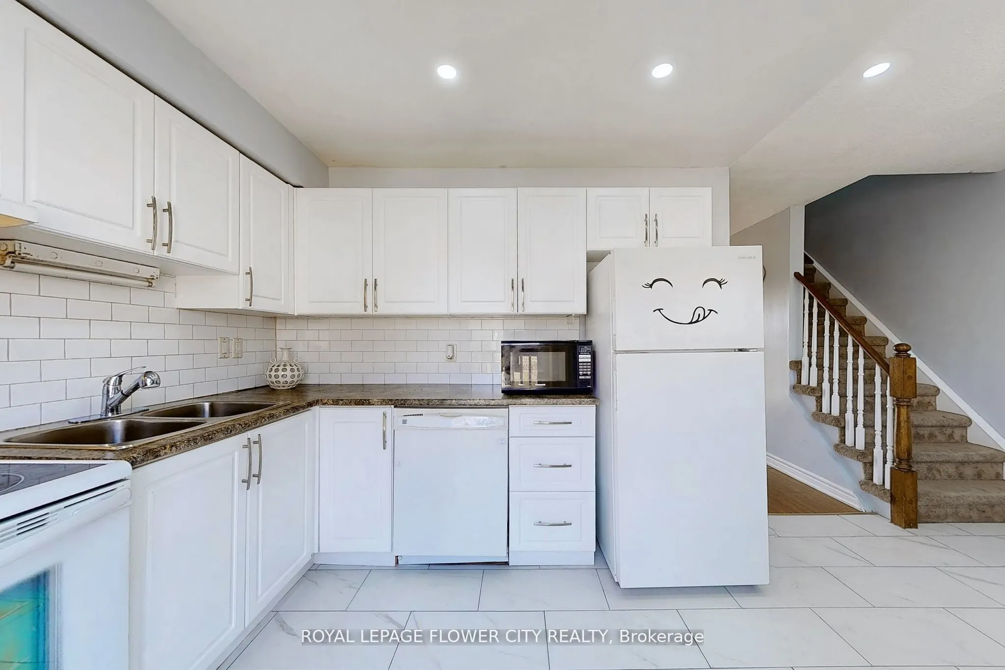 1155 Paramount Drive, #43