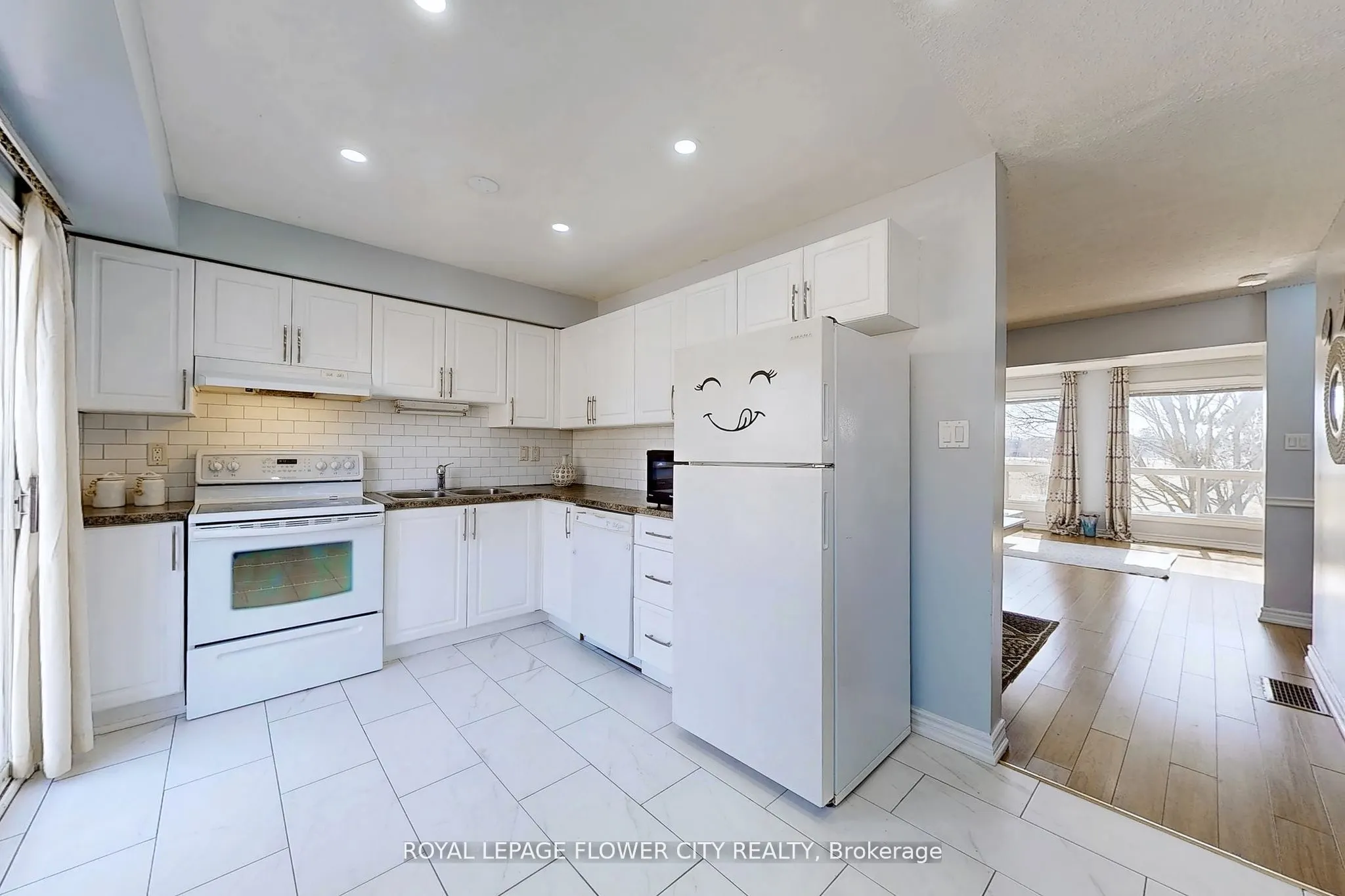1155 Paramount Drive, #43