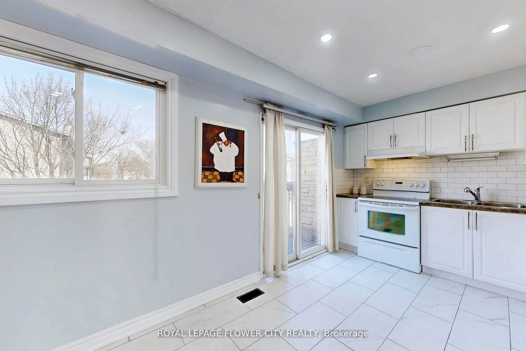 1155 Paramount Drive, #43