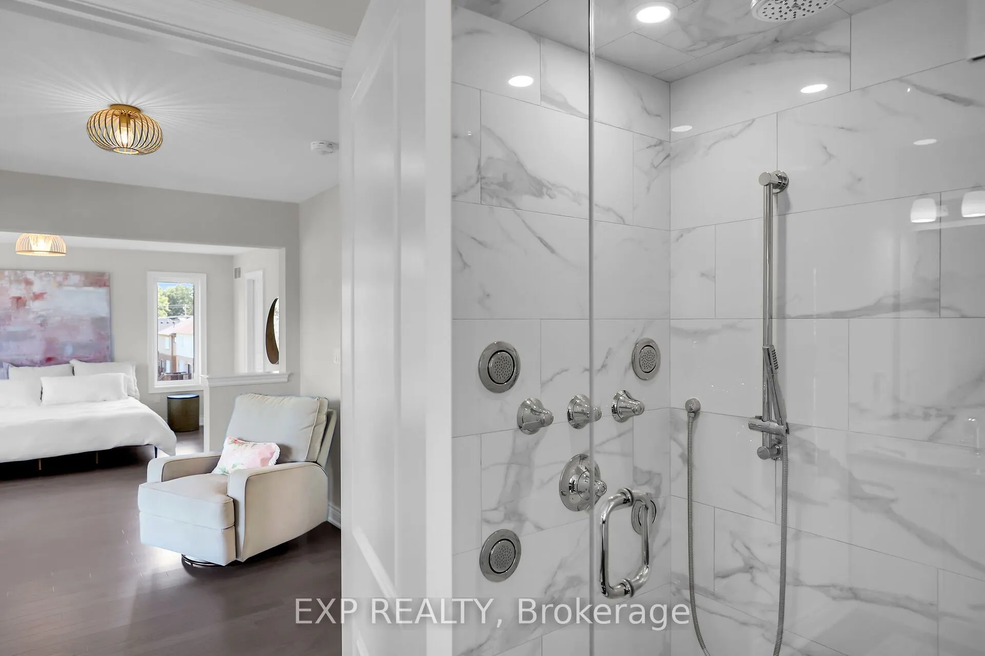 3608 Carolinia Court