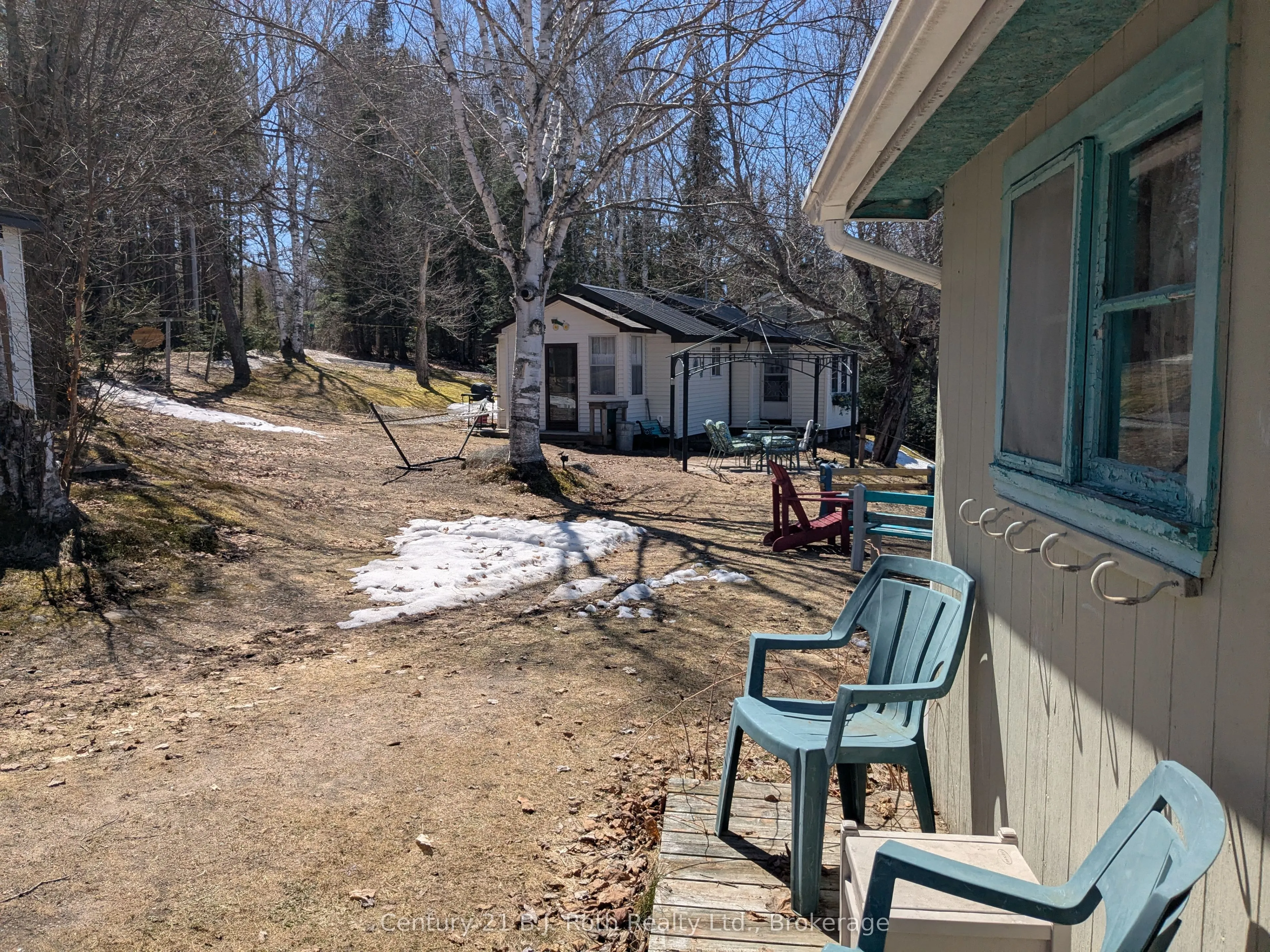 16 Machar Point