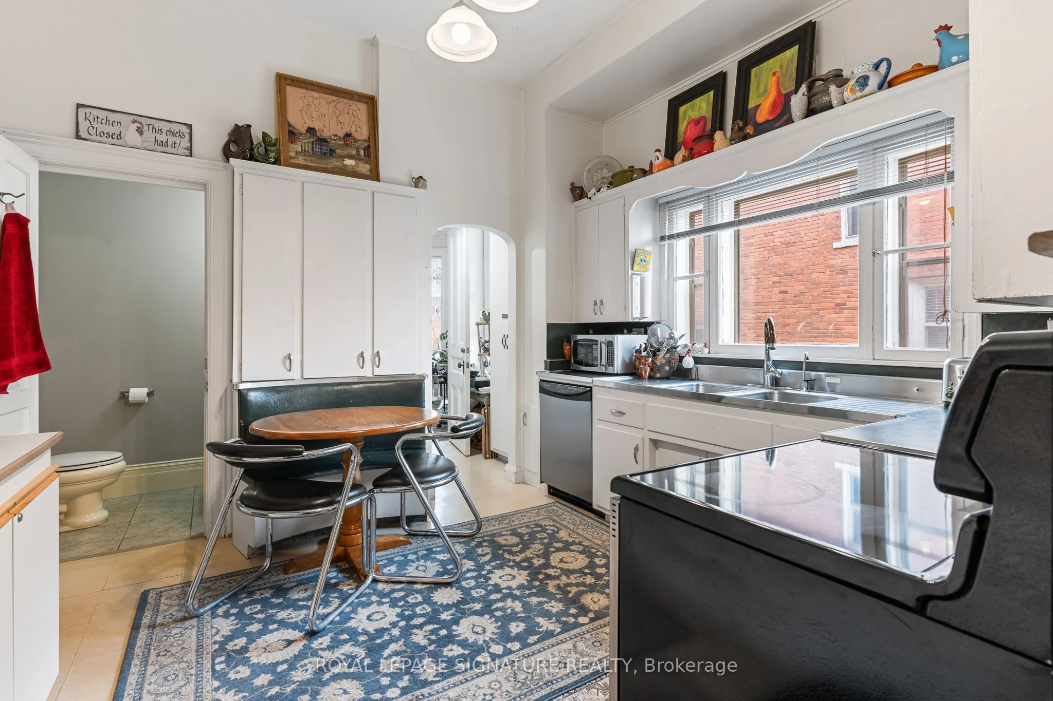 1000 1st Avenue W