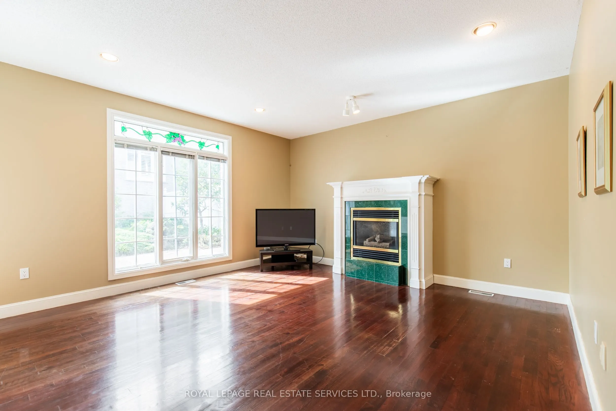 57 Orr Crescent
