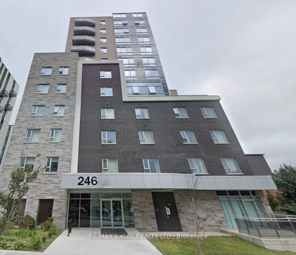 246 Lester Street, #709