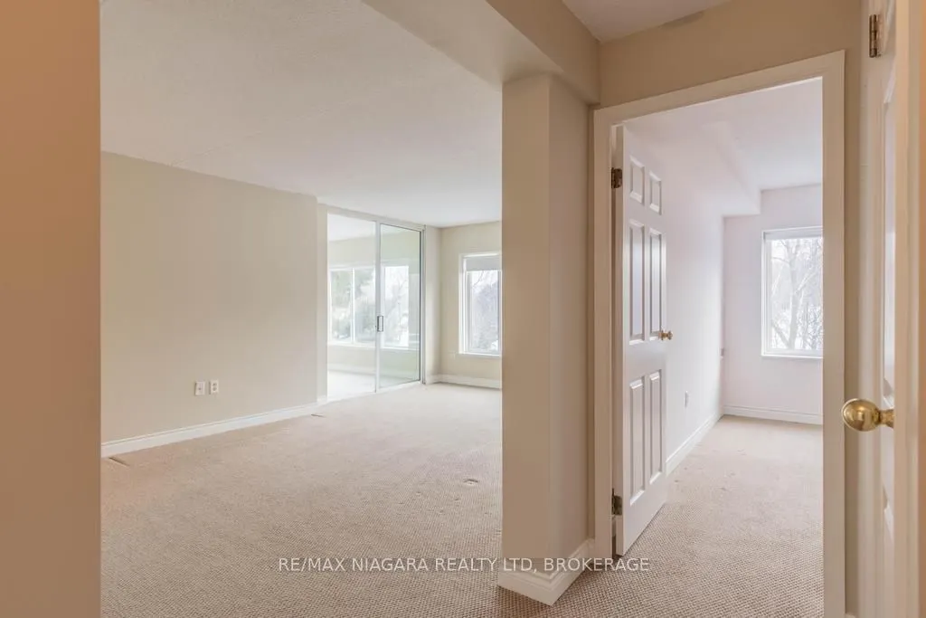 61 Paffard Street #403