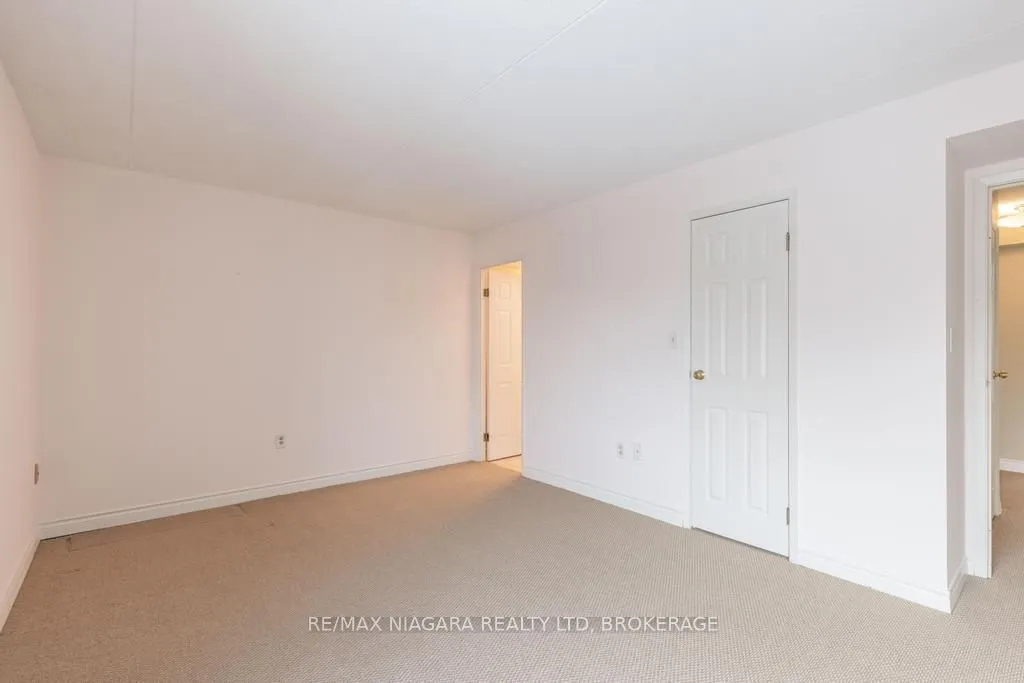 61 Paffard Street #403