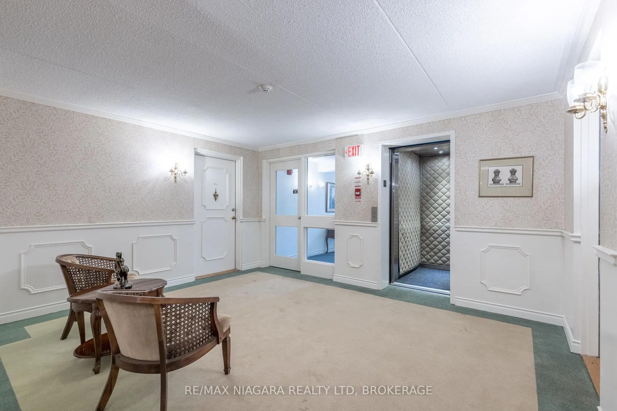 61 Paffard Street #403