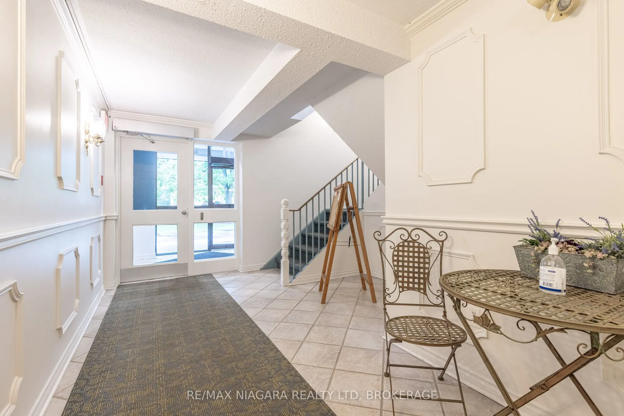 61 Paffard Street #403