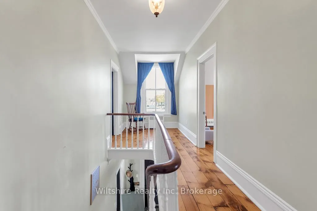 64 South Street W