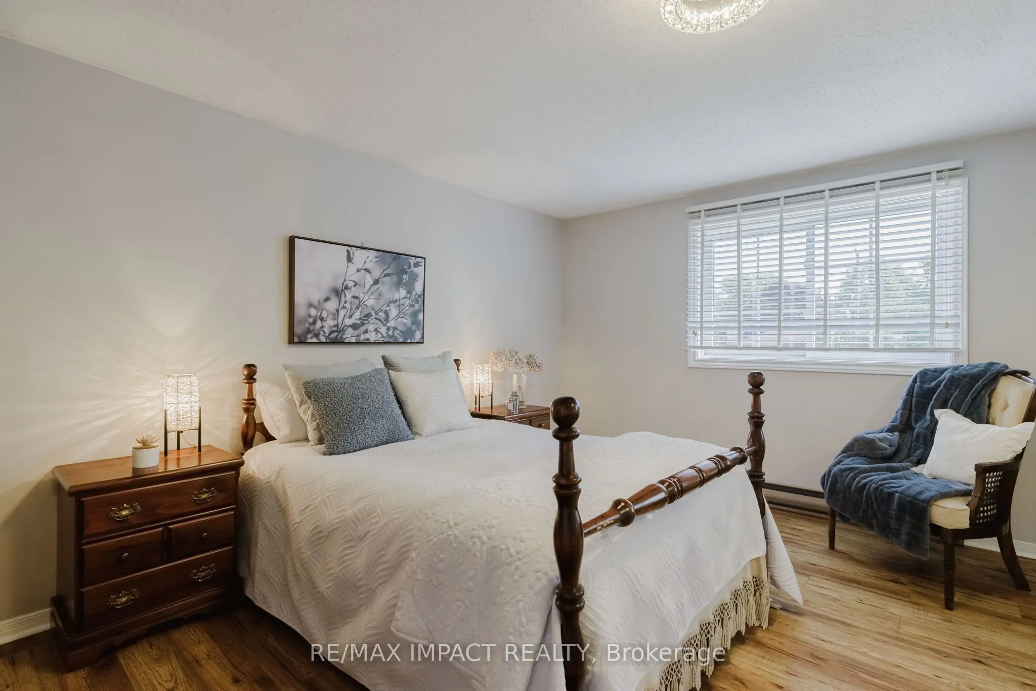 799 Daintry Crescent