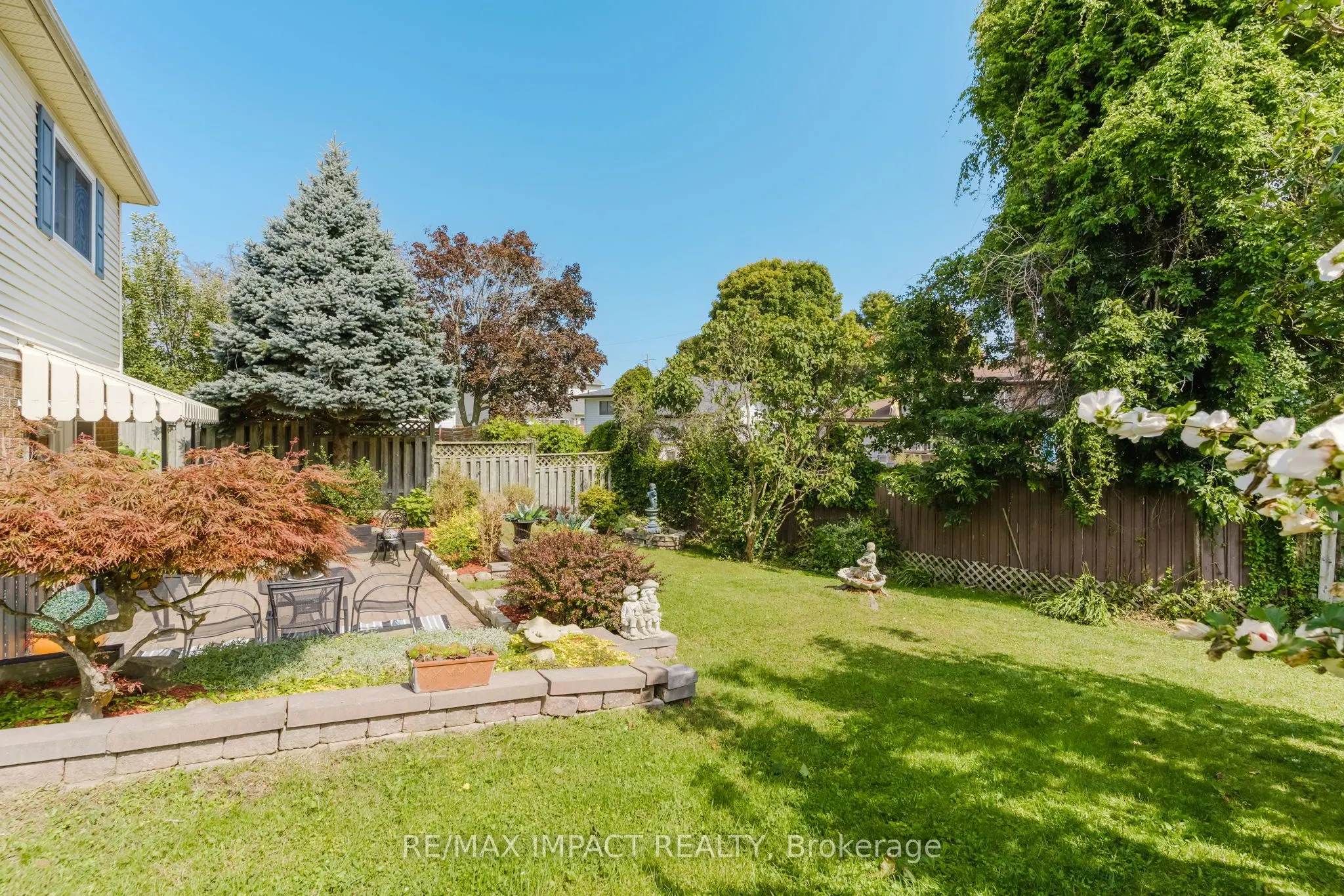 799 Daintry Crescent