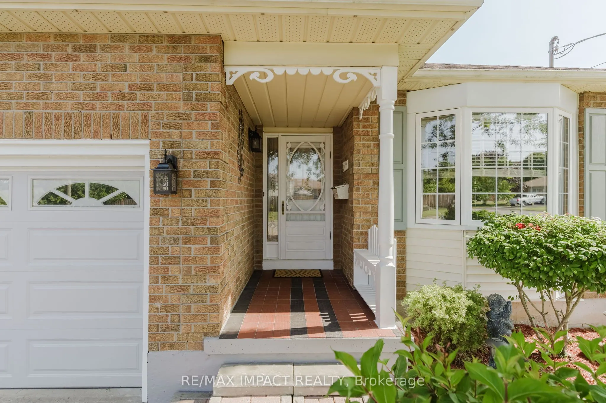 799 Daintry Crescent