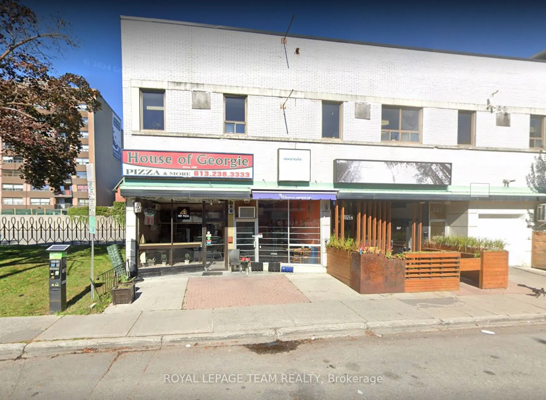 211 Gilmour Street