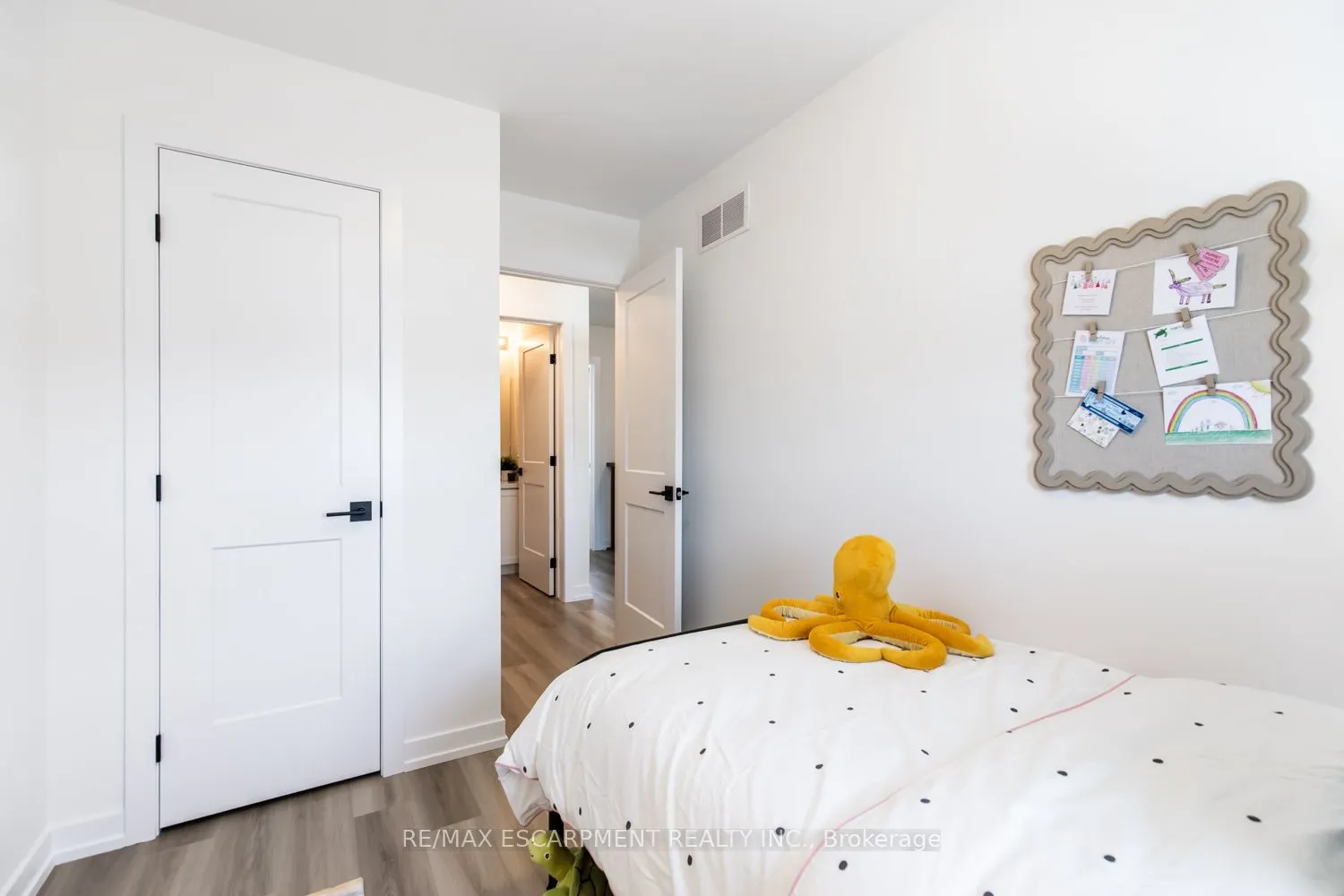 205 Burke Street, #0