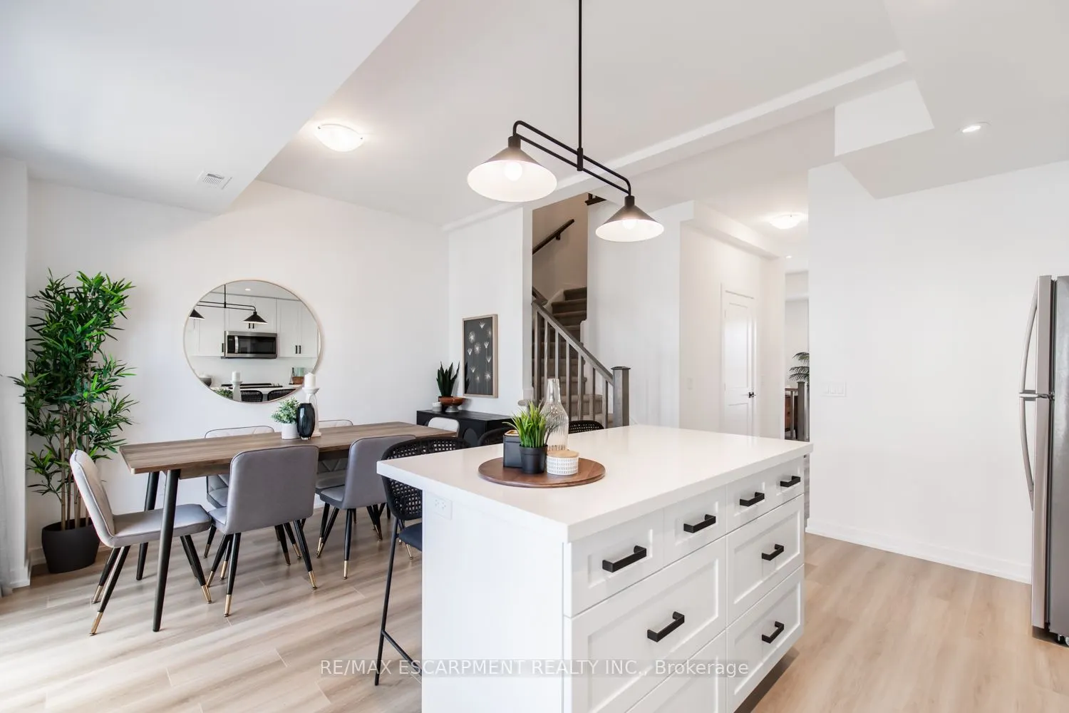 205 Burke Street, #0