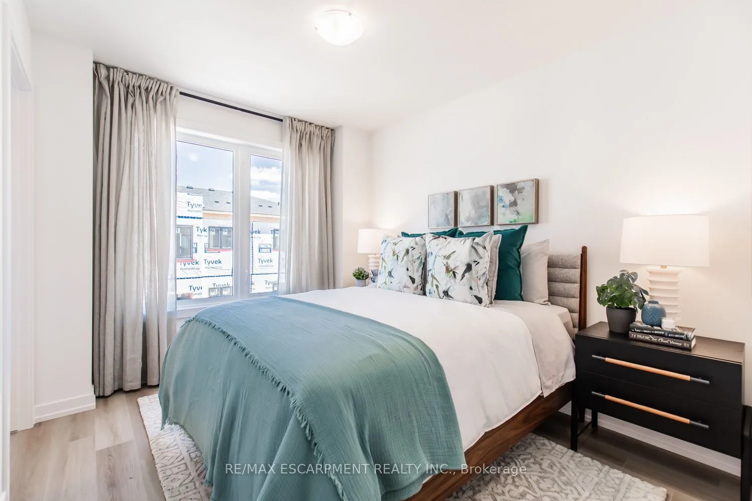 205 Burke Street, #0